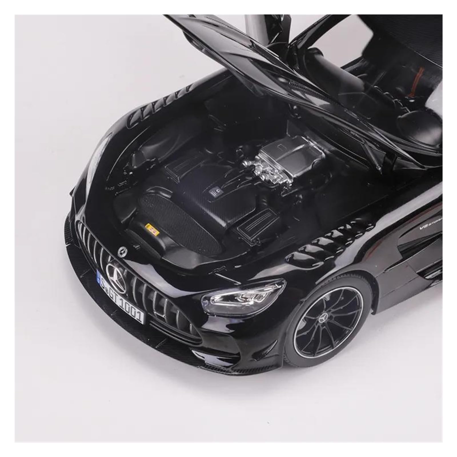 Amazon.co.jp: ミニカー スケールモデルカー 1:18 メルセデス AMG GT