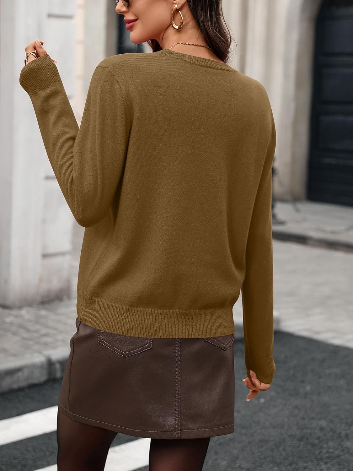 Women's 100% Wool Sweater V Neck Long Sleeve Merino Wool Knit Pullover Knit Top Fall Winter Everyday Comfort - Image 4