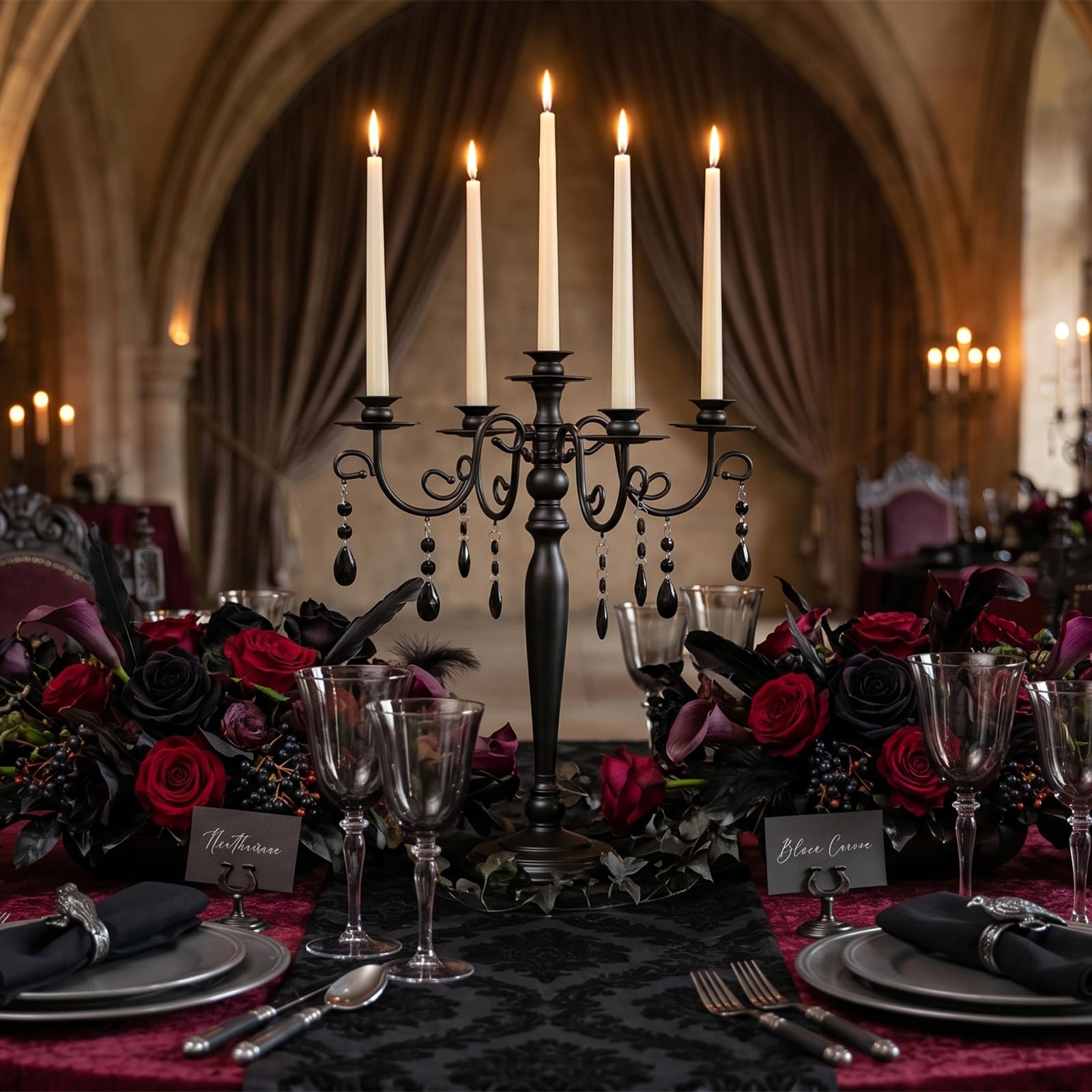 Sziqiqi Kerzenständer Schwarz 5-Armig für Stabkerzen, mit Kristallanhänger | Gothic Kerzenleuchter, Mehrarmiger Metall-Kerzenhalter, Einfache Montage mit Anleitung, für Halloween, Hochzeit, Wohnzimmer