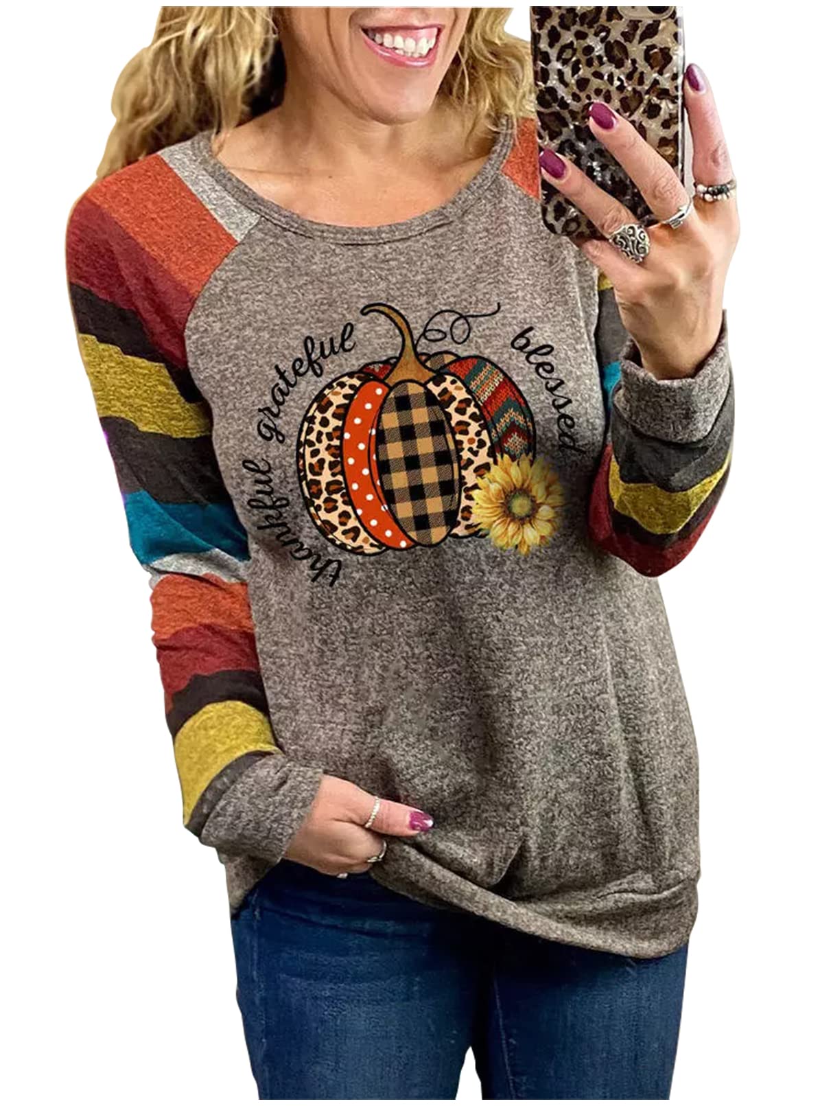 Funny Thanksgiving T-Shirt For Women - "There's Always Something To Be Thankful For" Graphic Tee, Grey