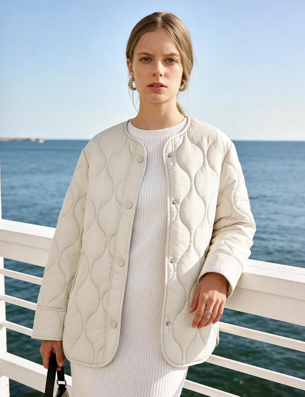 Flygo Women's Oversized Quilted Lightweight Jacket Button Down Puffer Padded Outerwear with Pocket