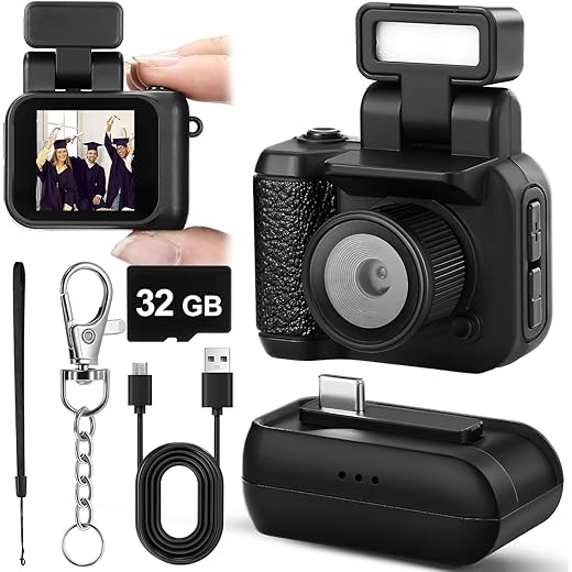 MENTAL GENTLE Mini Camera Keychain 4 in
