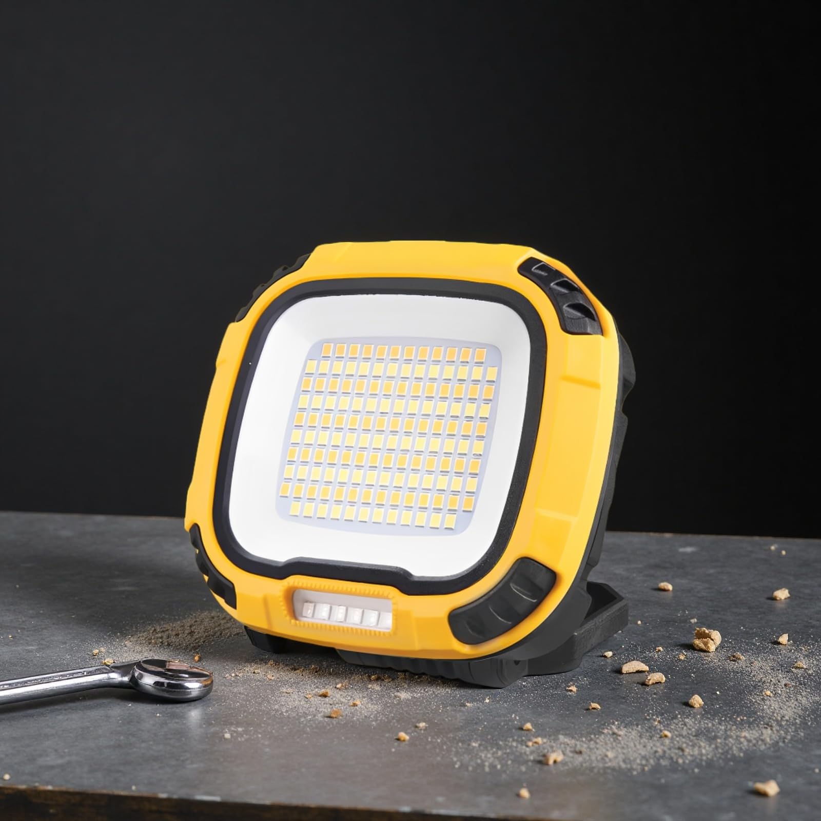 Lampa robocza z dużą siłą mocowania, światło LED z haczykiem, ładowalna lampa zewnętrzna, 4 tryby jasności, czas pracy 2 do 3 h, wodoodporność IPX4, funkcja powerbanku USB, 2 szt