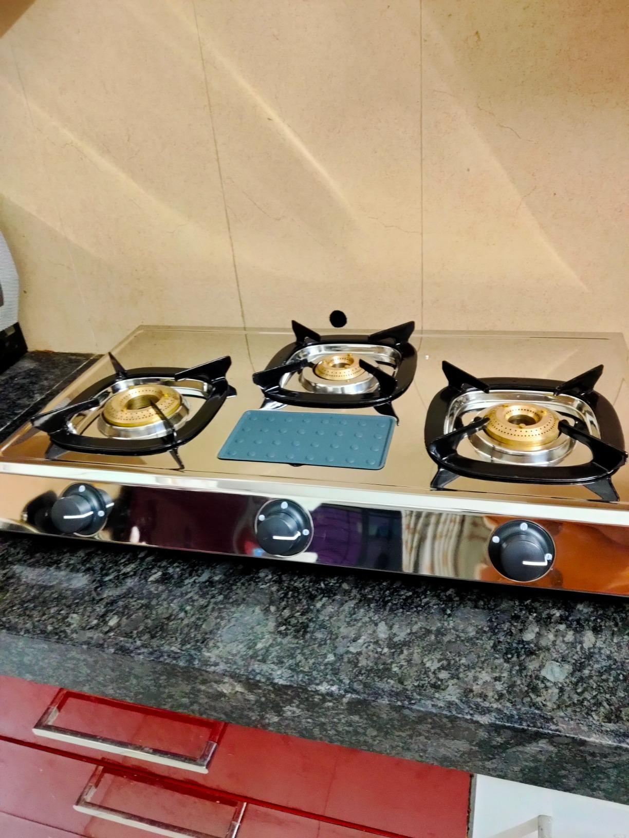 Butterfly Matchless Stainless Steel 3 Burner LPG Gas Stove, Manual