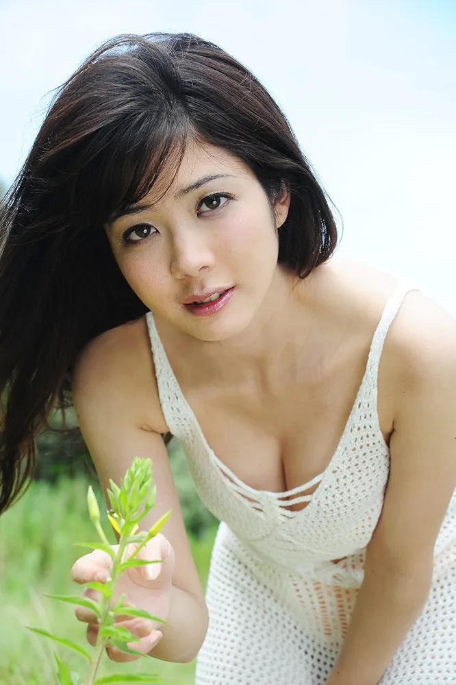 日本プロ麻雀連盟 女流プロ写真集 国士無双 7175GyUHDRL._UF350,350_QL50_.jpg