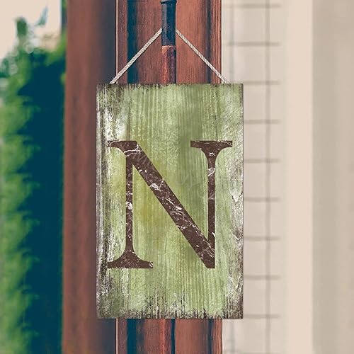 Vista 146 de Letrero colgante de madera con letra J, letrero de madera para decoración del hogar, 26 letras del alfabeto de metal, placa de madera, decoración