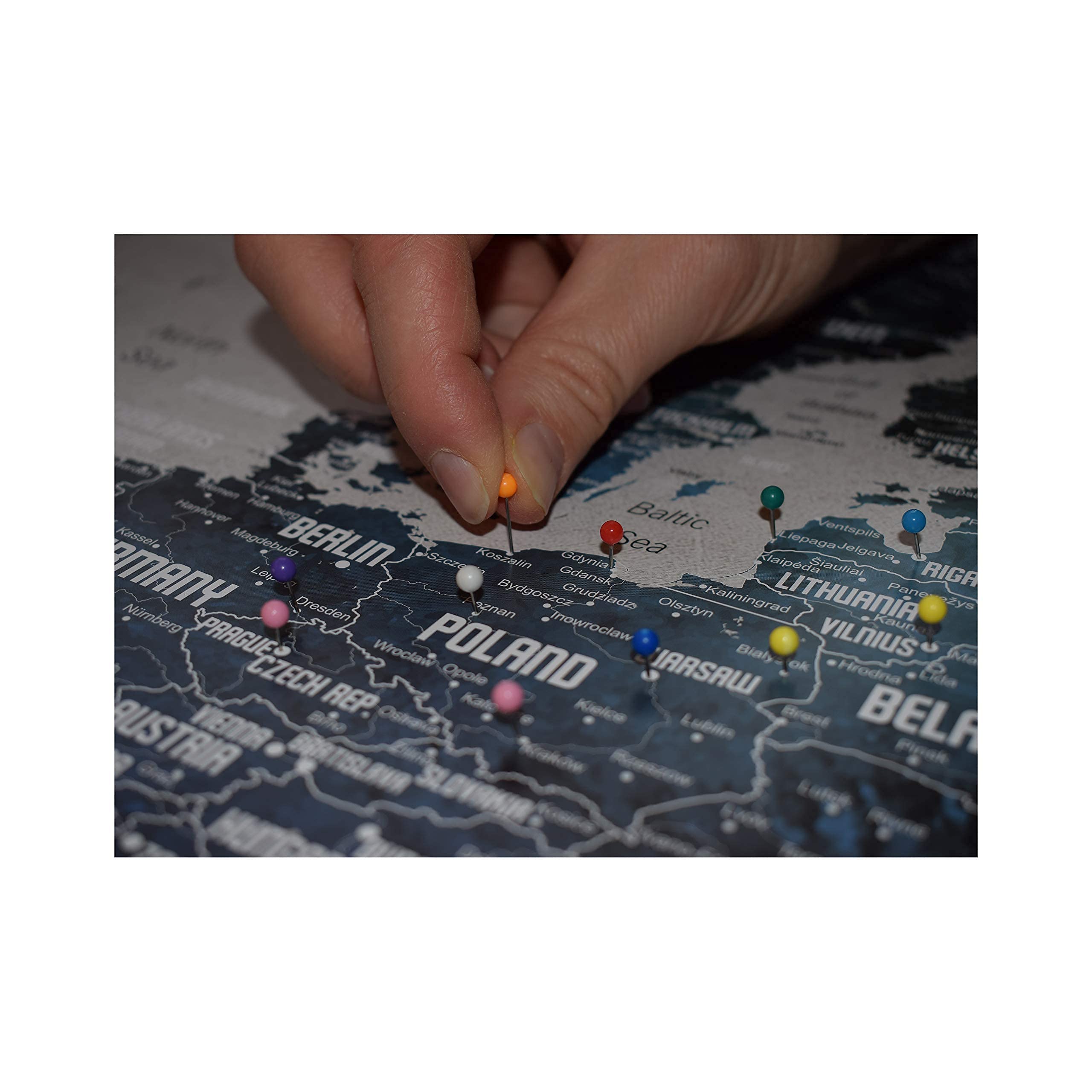 Mappa dell'Europa con puntine, Mappa di viaggio 62x2x42 cm, Mappa di avventura con cornice, mappa dell'Europa con perni di contrassegno di viaggio, La mappa è pronta per l'uso, prodotta in Europa