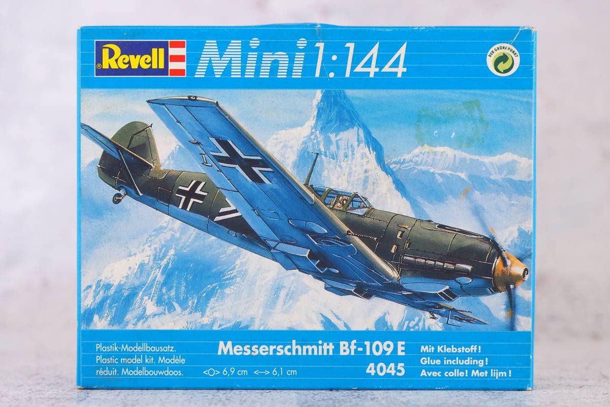 委託管理c5 Revell 1/32 メッサーシュミット Bf109G Gustav 未組立