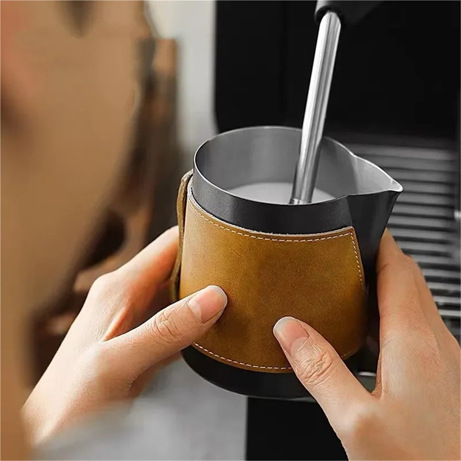 Taza de café Latte acero inoxidable, Funda cuero con boca puntiaguda, taza espuma leche gruesa, herramientas Barista, tanque flores, 2 uds Para Espumar(White-450ml)