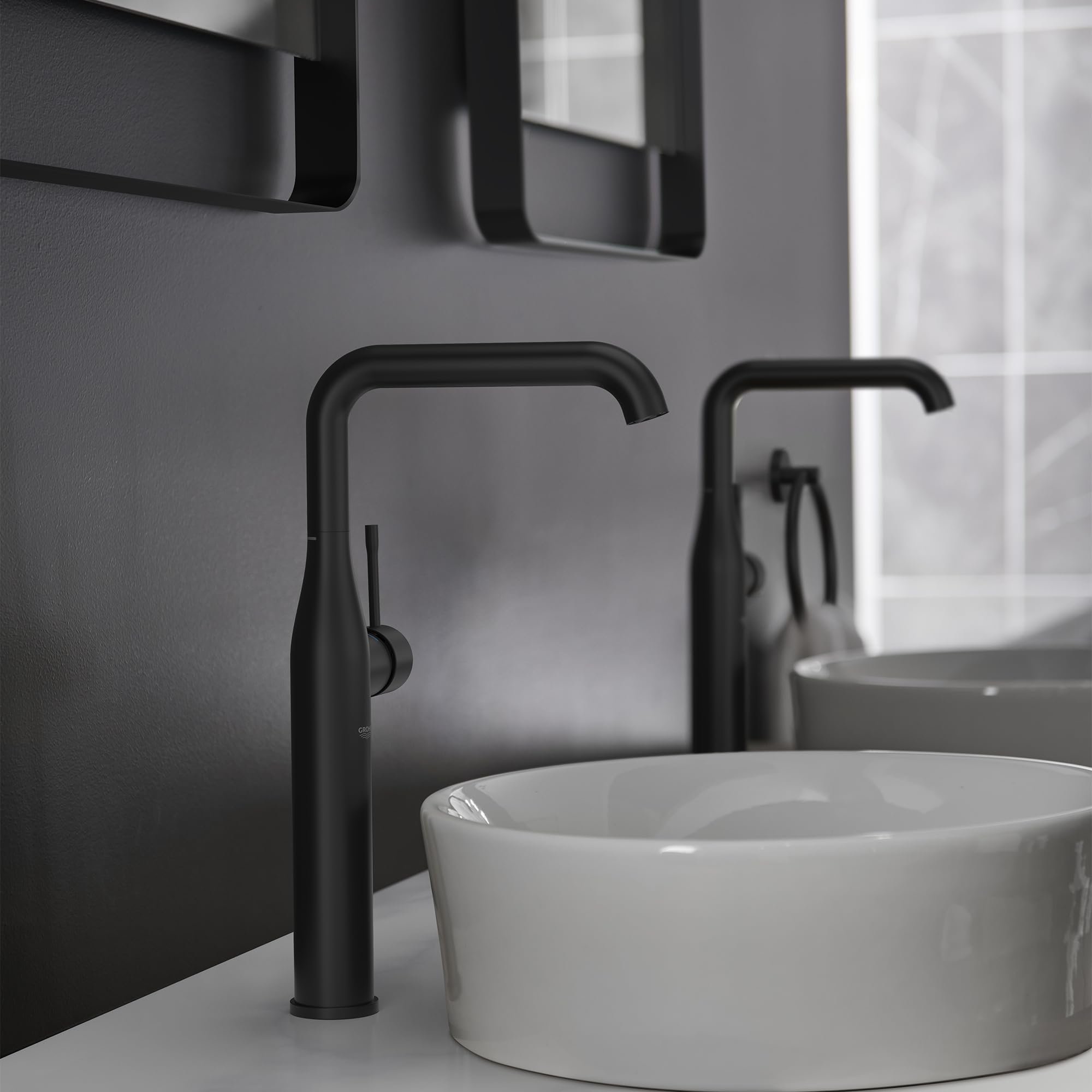 GROHE 235382431 Essence, Single Hole Single-Handle Deck Mount 