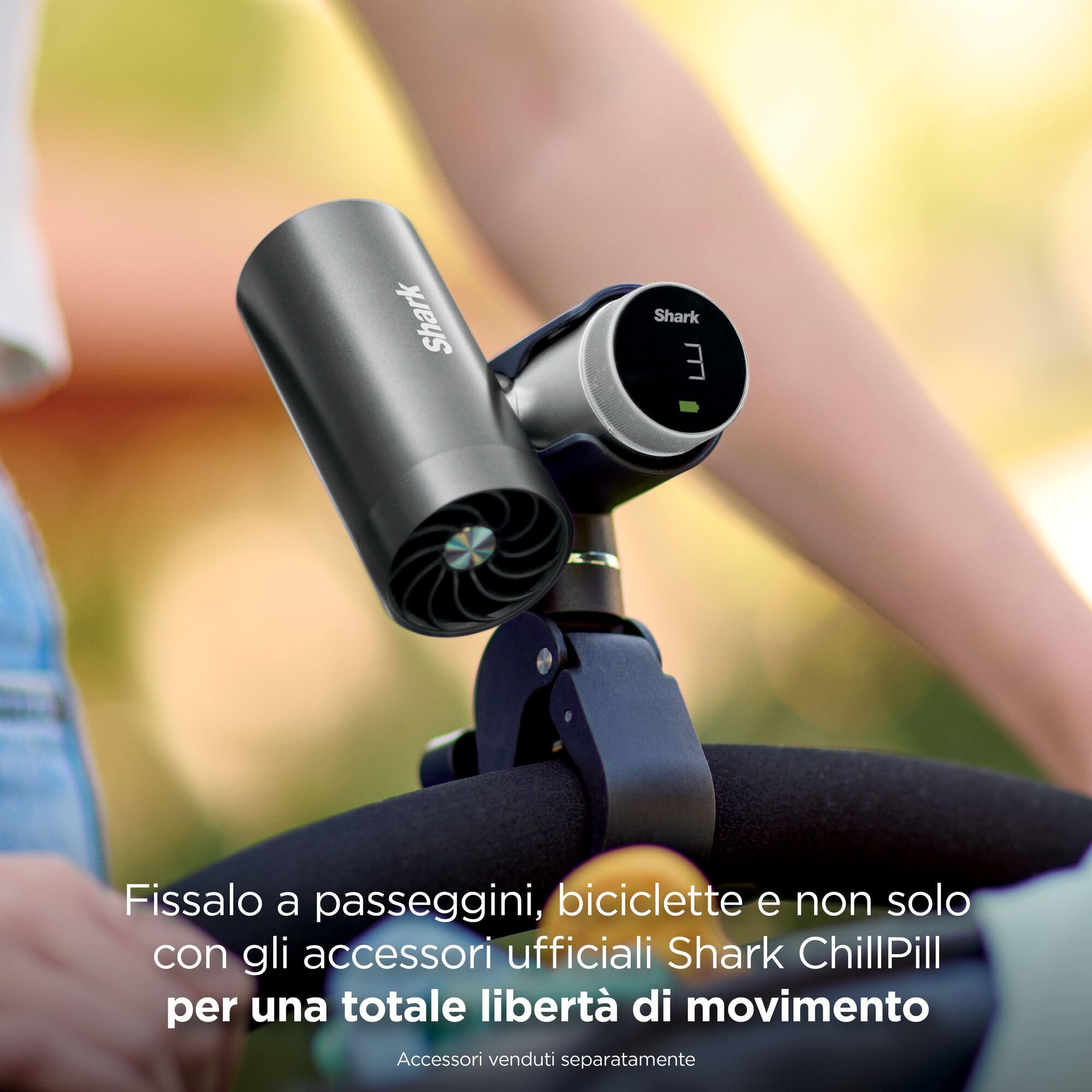 Shark ChillPill 3 in 1 Ventilatore ad alta velocità, nebulizzazione ultra fine e sistema InstaChill, con 3 accessori di raffreddamento, pensato per la mobilità, iced latte FA022EUBR