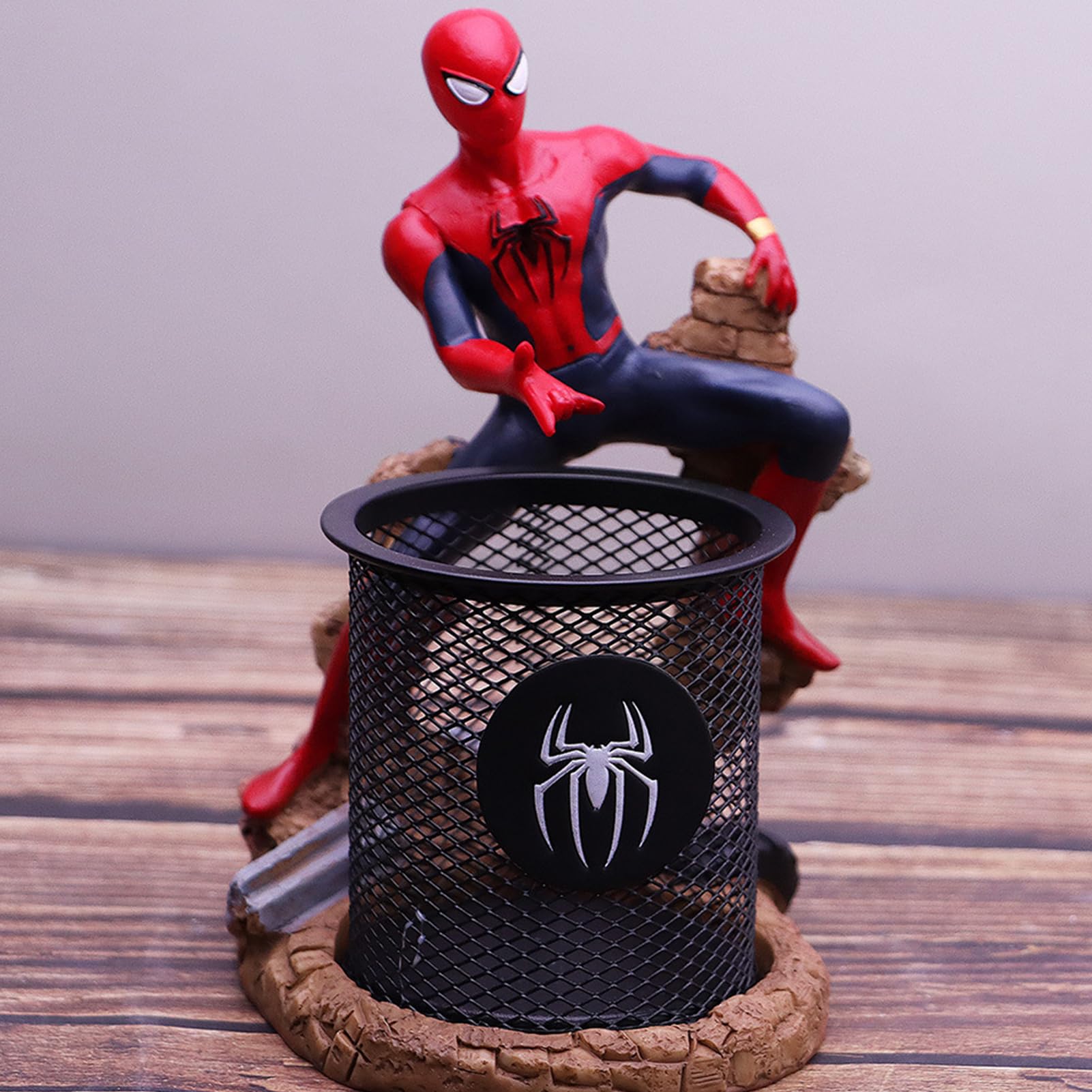 Statue in resina, portapenne per personaggi, decorazione da scrivania, multifunzionale, decorazione da ufficio, idea regalo per captain Spider-Man (stile 5)