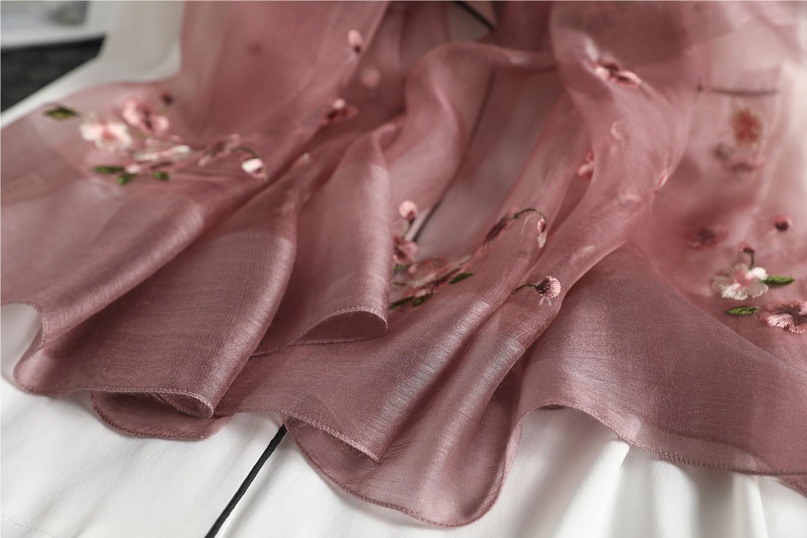 Verano Chales Pañuelo de Seda Sedoso Elegante y Versátil