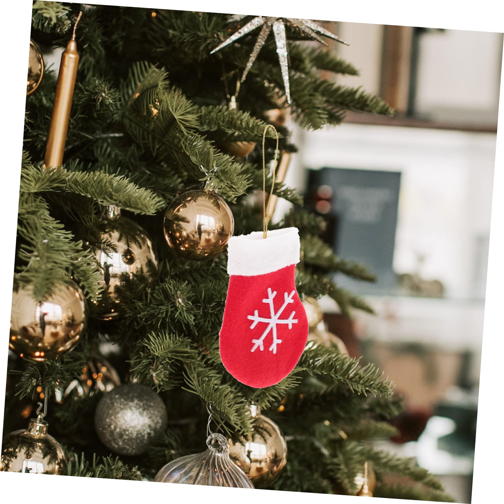 Cabilock 4 Sätze Weihnachtsstrumpf Ornamente Baumdekoration Mini Weihnachtsstrumpf Weihnachtsstrümpfe Fee Hortensienlichter Weihnachtsstrümpfe Weihnachtsspielzeug 16 Stück * 4