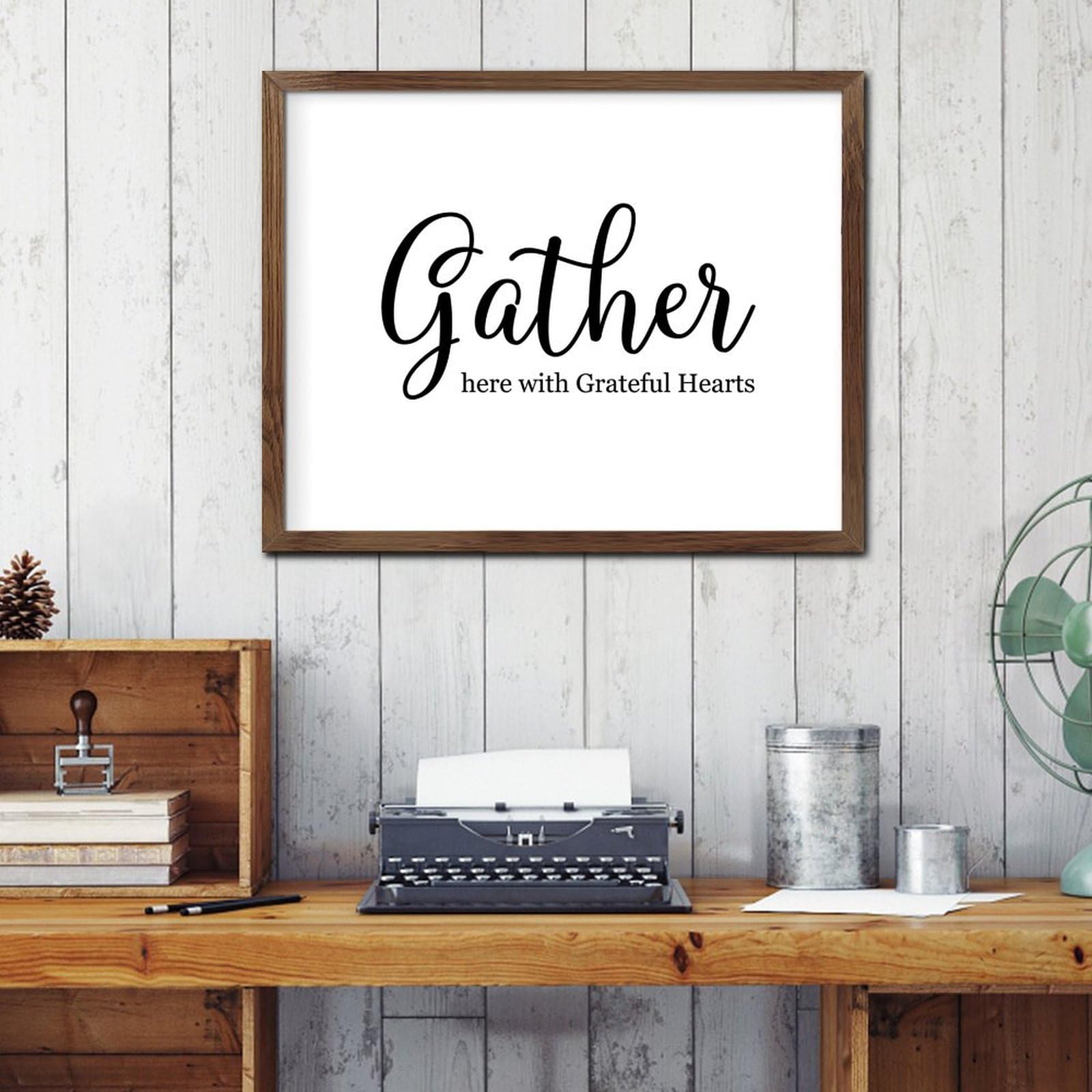 Décoration murale en bois avec dictons pour salon convivial