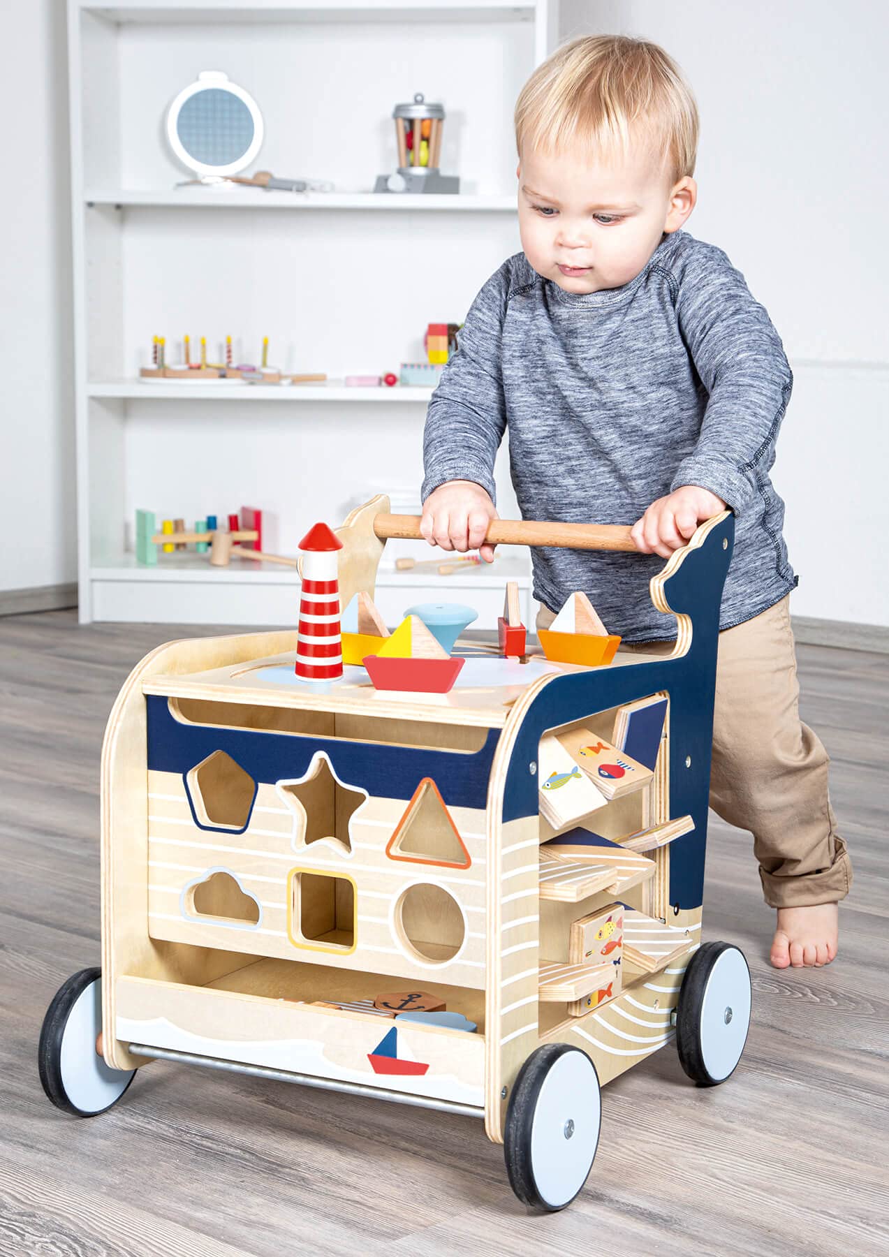 small foot 11608 Andador de Madera Ballena, Multifuncional para Promover la motricidad de los pequeños a Partir de 1 año