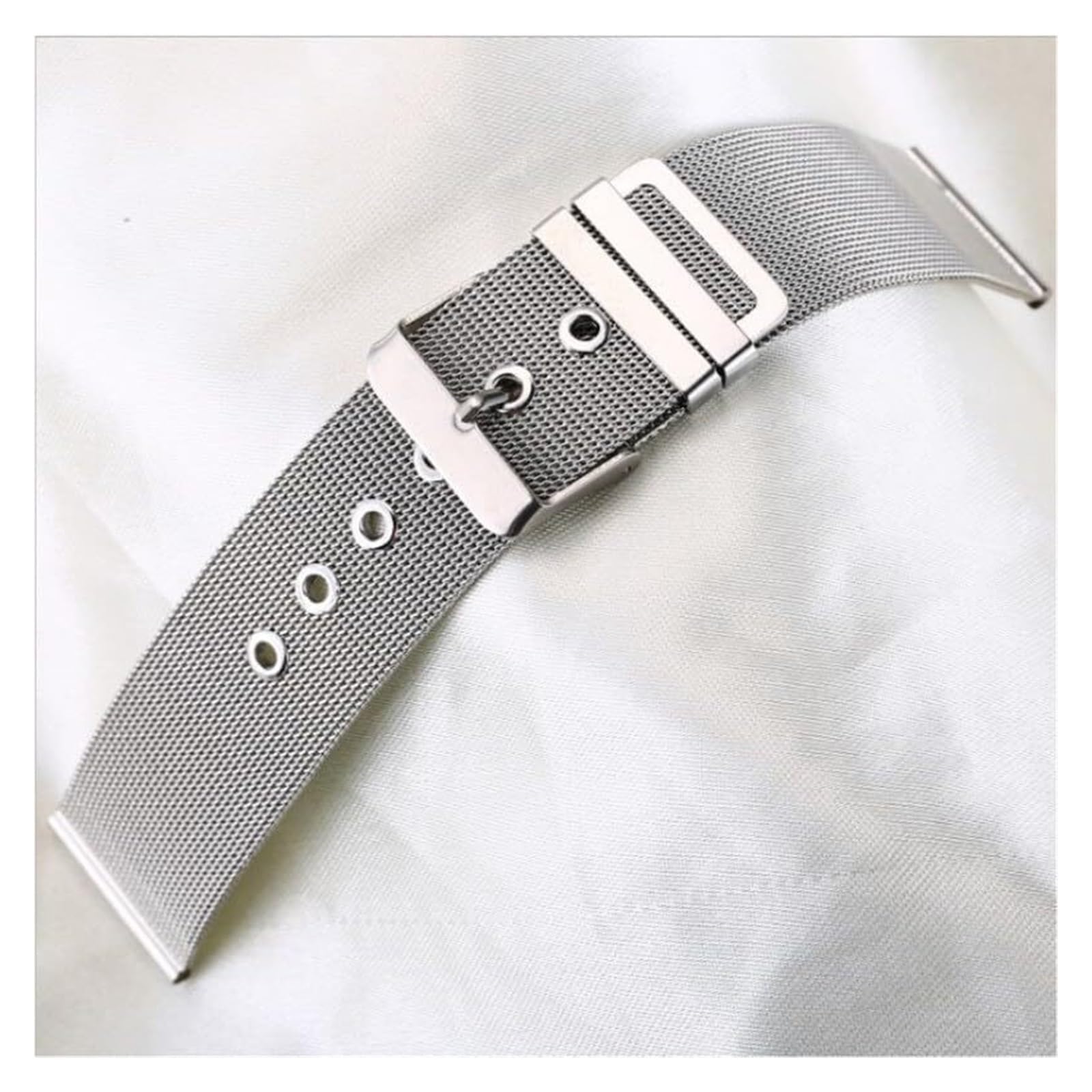 Le bracelet en acier inoxydable Bracelets de montre 12mm 14mm 16mm 18mm 20mm 22mm 24mm bracelet de montre milanais en maille argentée bracelet en acier inoxydable for accessoires de montre universels