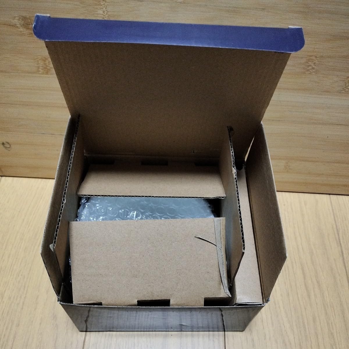 Amazon.co.jp: 埼玉西武ライオンズ どんぶり&レンゲセット 陶器製