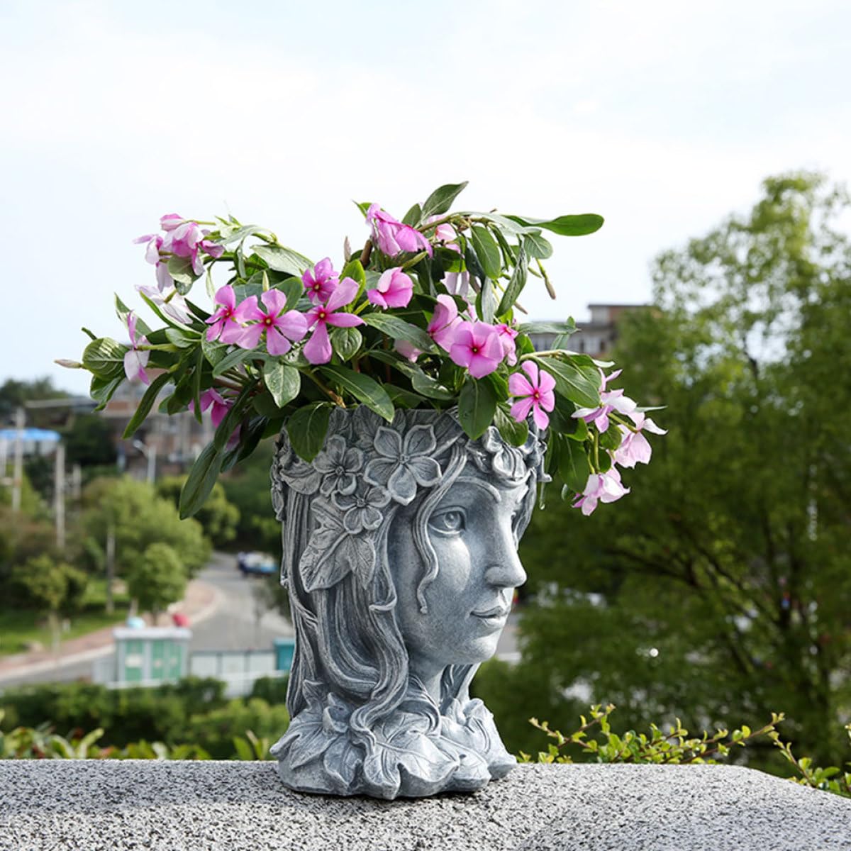 OSALADI Pot de Fleurs en Résine pour Succulentes, Jardinière D’intérieur Décorative Fille Grise, Ornement de Bureau Créatif Léger, Contenant à Fleurs Original pour Jardin et Maison, 1