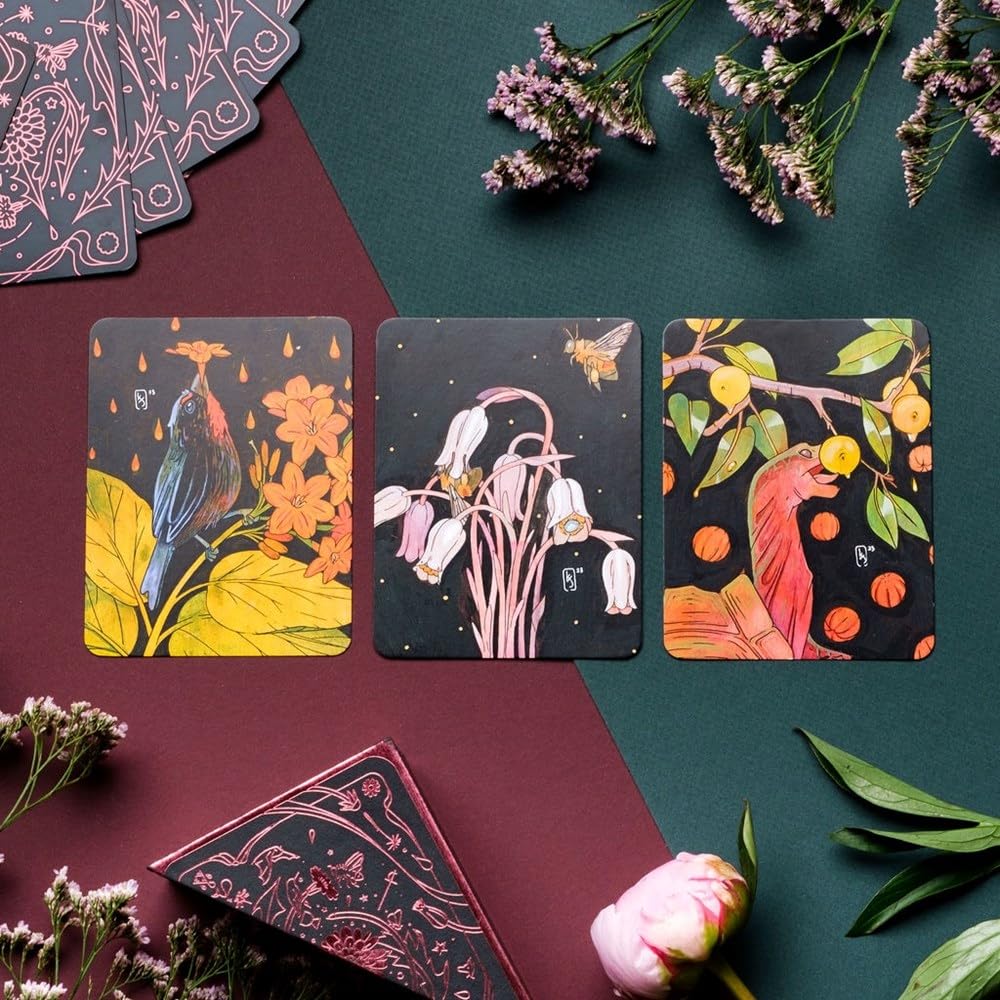 BOTANICA: Full Bloom: A Tarot & Oracle Deck About the Language of Flowers
