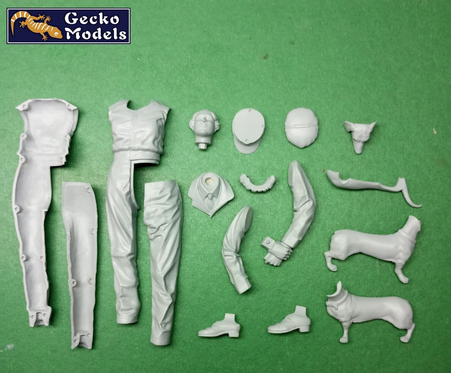 Amazon | ゲッコーモデル(Gecko Models) 1/16 若き日の女王陛下