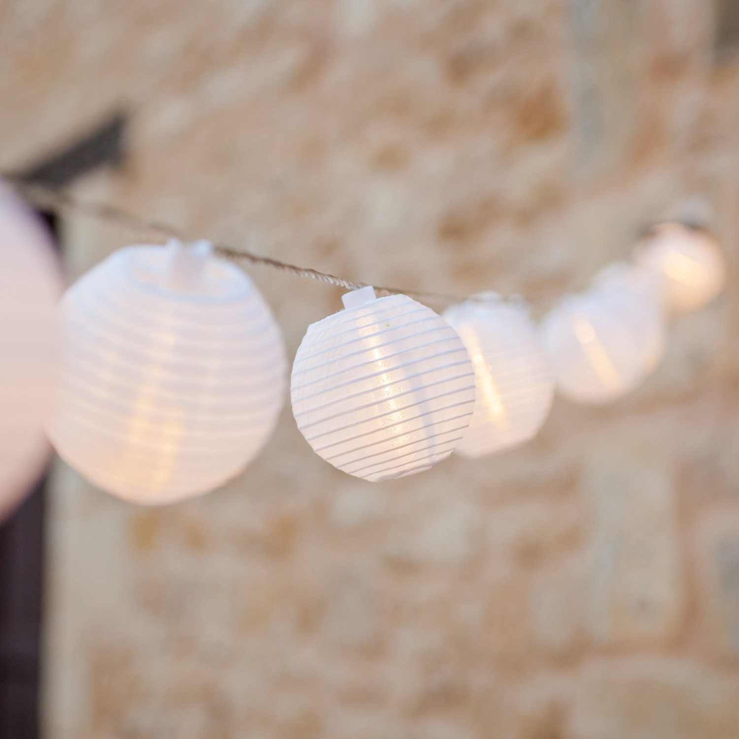 Lights4fun 3x 20er Lampion LED Lichterkette koppelbar warmweiß Innen Außen Sommer Deko Balkon Lampion Ballonlichter Party Netzstecker Garten Girlande Lichterkette Camping [Energieklasse A++]