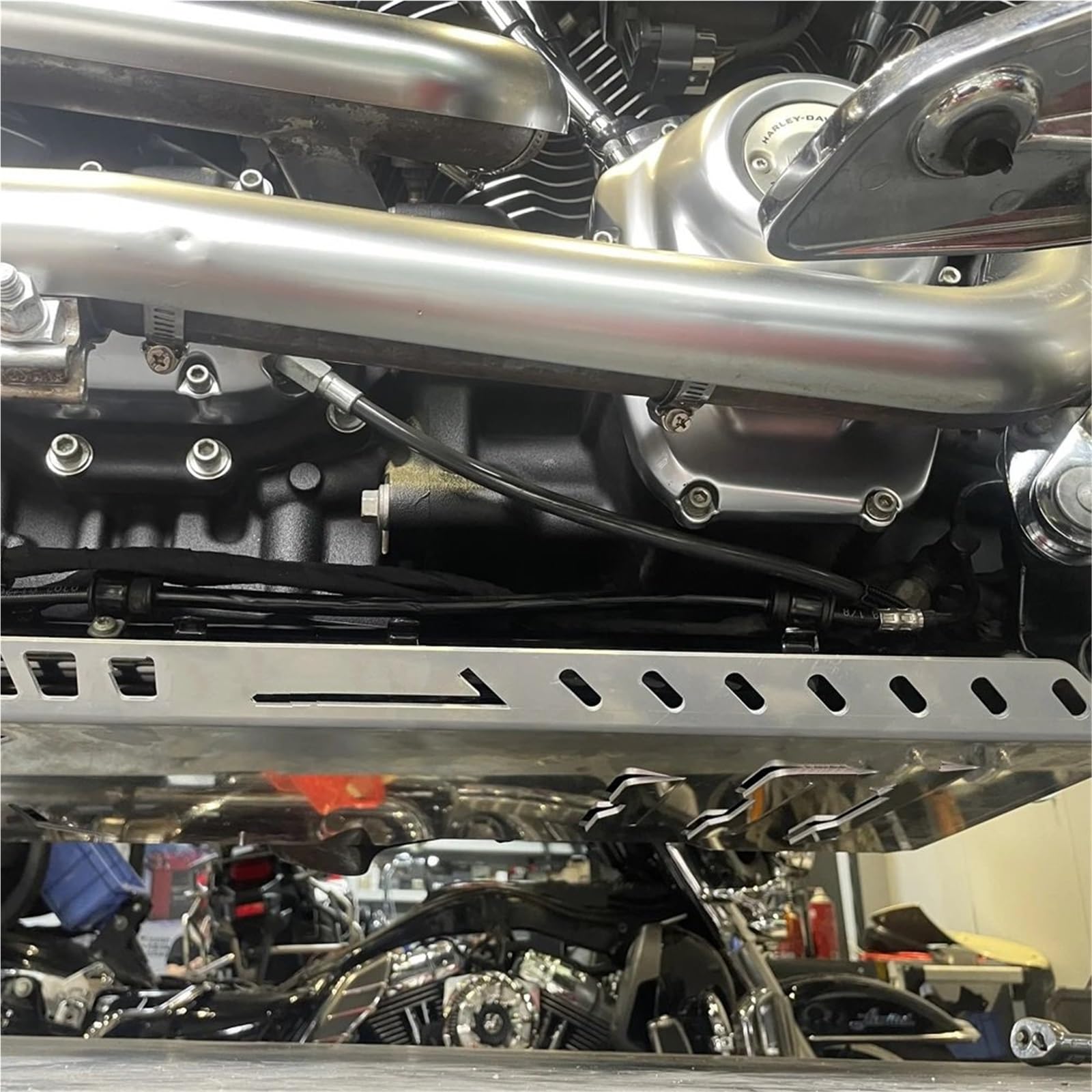 Osłona Podwozia Motocykla Do BLACKOUT FAT BOY 2018-2024 2023 Akcesoria motocyklowe Płyta podwozia Dolna podstawa silnika Podwozia Motocykla(Black)