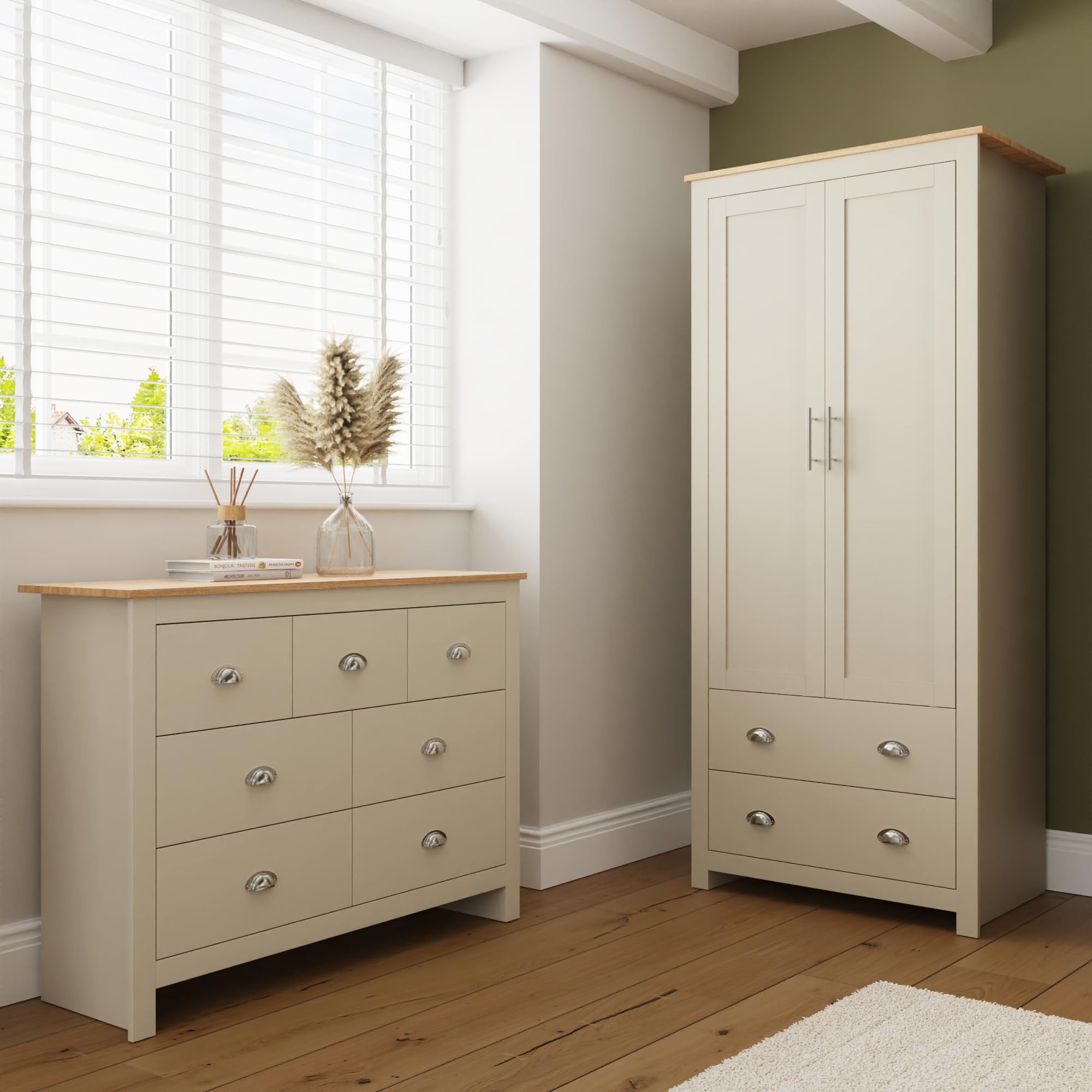 GFW Lancaster Bedroom Furniture Set with 7 Drawer Merchants Chest & 2 Door 2 Drawer Wardrobe, Shaker Style Storage Set with Oak Effect Tops