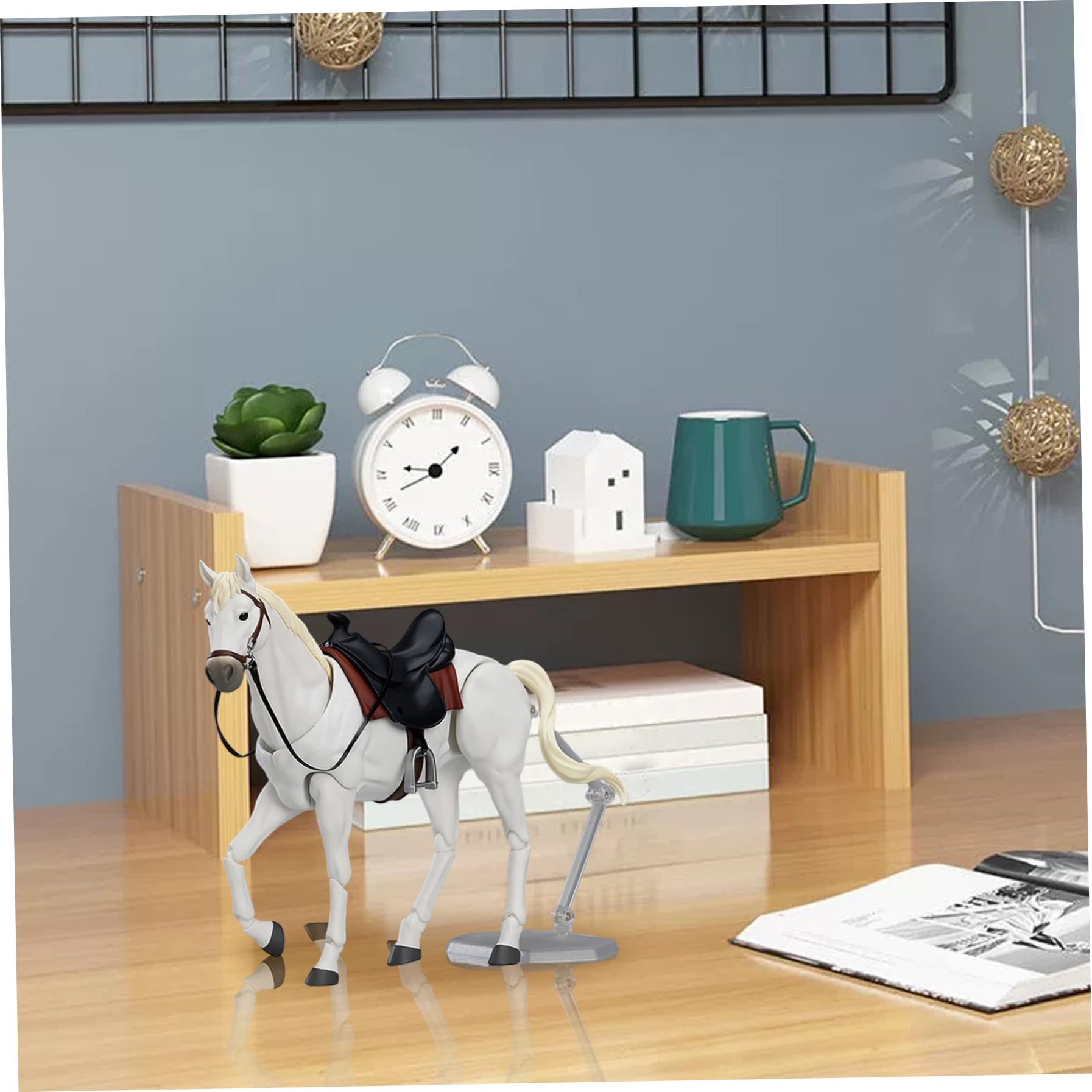 Statuette di Cavalli con Sella, Cavezza e Corda di Piombo 8x5 Statua di Cavallo snodabile con snodo Mobile Giocattolo Realistico e Fai-da-Te per Appassionati, Bianco