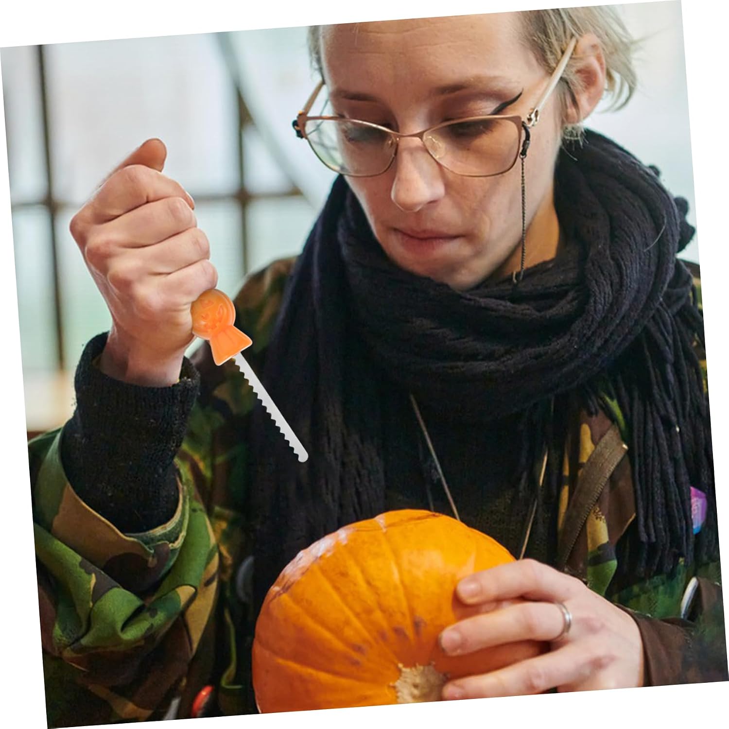 KICHOUSE Pumpkin Kit for Boys and Girls 4pcs Set Gloves and Scrapper Ideal for Halloween Pumpkin