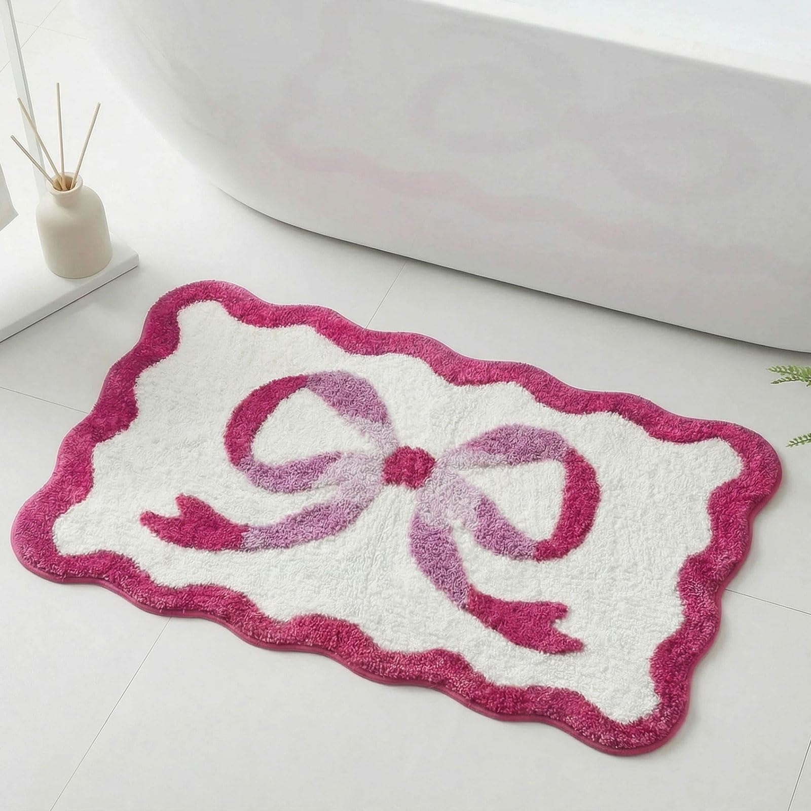 Dylrauoza Pink Bow Bath Mat, 20‘’ x 32‘’ Scalloped Bath Rug for Bathroom, Cute Aesthetic Pink Bathroom Rug, Non Slip Water Absorbing Machine Washable Microfiber Rug for Coquette Room Decor