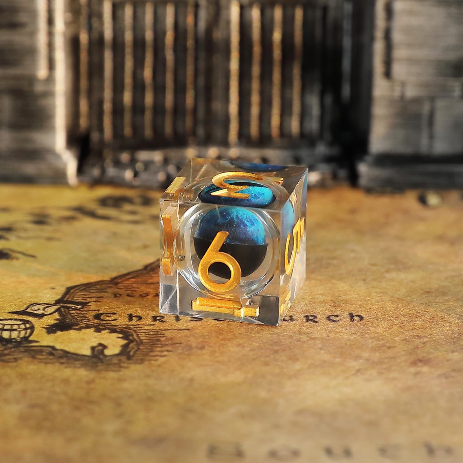 Dés de Jeux Oeil de Dragon à Noyau Liquide pour Donjons et Dragons, DND Dés Jeu de Role 7 pièces Résine Polyédriques D4 D6 D8 D10 D12 D20 D% pour Ttrpg MTG RPG Dés Jeu de Role avec Boîte-Cadeau