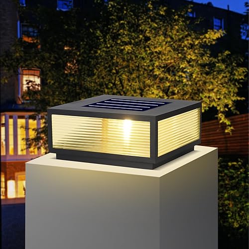 Luz solar para exteriores con control remoto, moderna tapa de columna cuadrada negra, lámparas LED con energía solar para exteriores, lámparas de