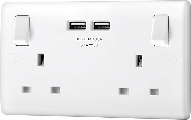 BG Electrical 8223u Double Switched 13 A Fast Charging Power Socket with Two USB Charging Ports, 3.1 A, 5 V, 15.5 W, Round Edge, White