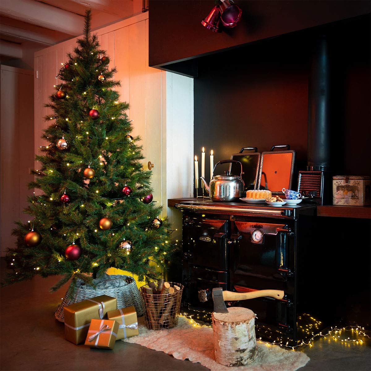 EMOS Guirlande lumineuse LED type Classic Blanc Chaud, longueur 50 m, 500 LED, 230 V avec prise, avec fonction de minuterie, pour un usage intérieur et extérieur, protection IP44, Sapin de Noël