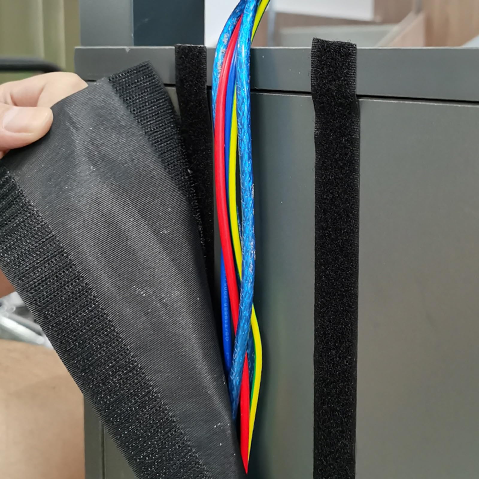 Passacavi Protezione Per Cavi A Pavimento, Kit Di Gestione Dei Cavi In Nylon Rimovibile Da 10 Cm Di Larghezza Per Interni, Casa, Ufficio, Moquette, Copertura Di Canali Per Cavi Neri (Color : Black,