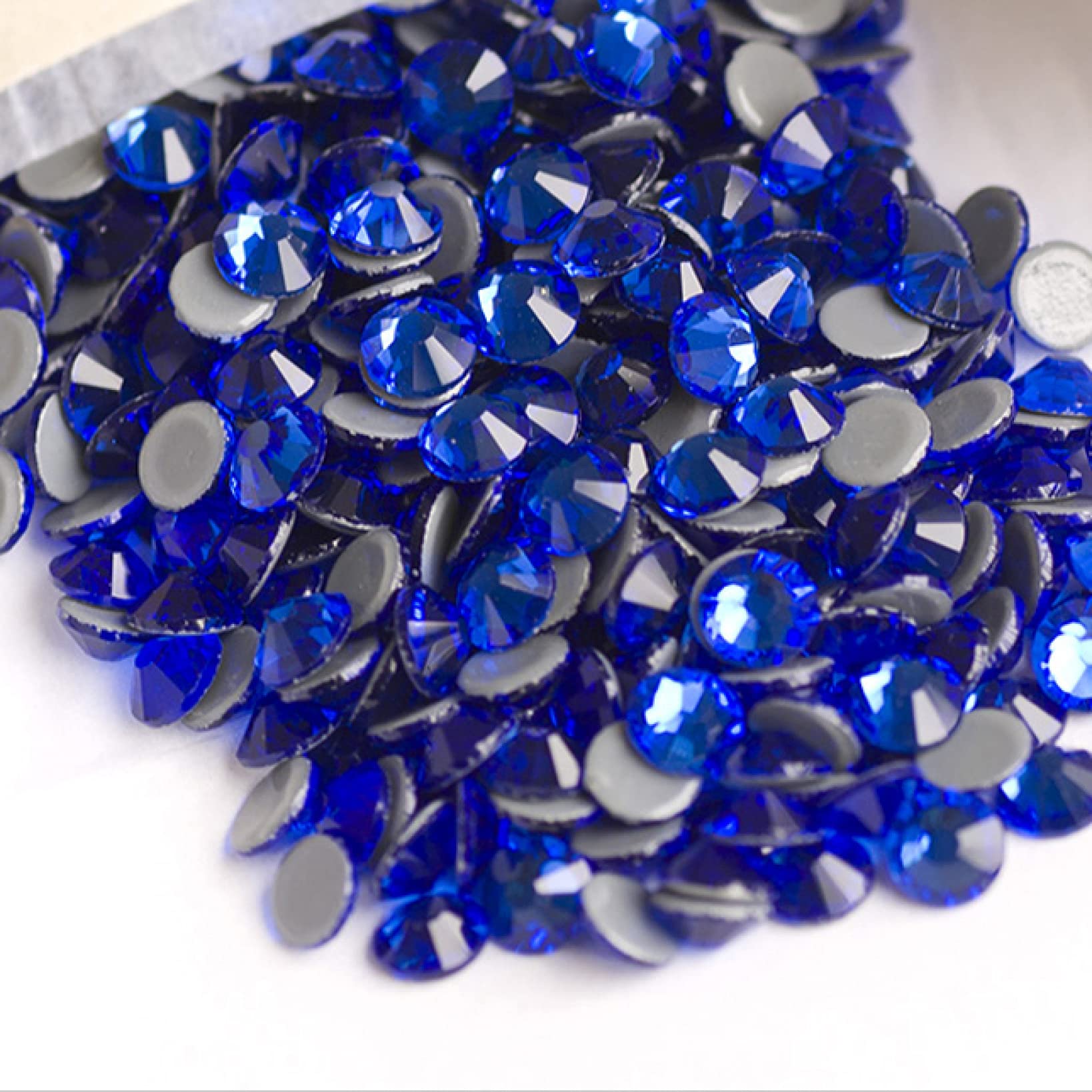 Strass saphir en cristal du Rhin SS6 thermocollant pour éviter le décollage sur vêtement