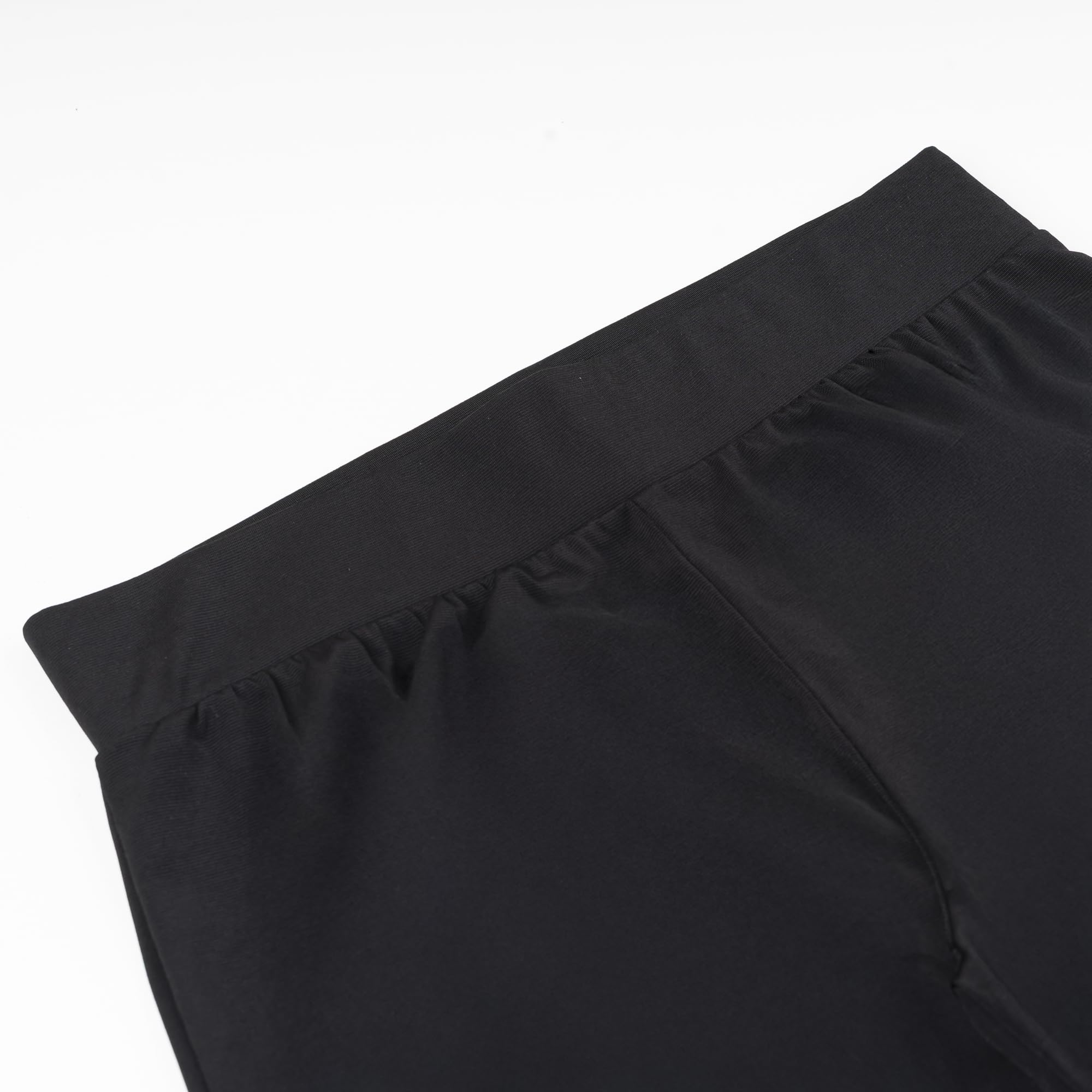 Damen Hose mit seitlicher Öffnung mit Pailiettenband verziehrt Fuer Tango und Latin, schwarz