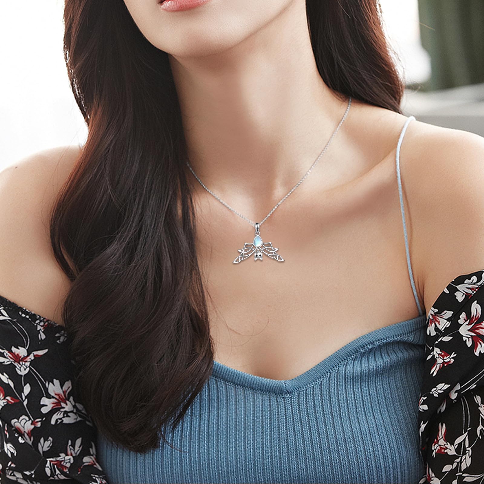 YAFEINI Collana a pipistrello per uomo e donna, in argento Sterling con pietra di luna, con ciondolo a forma di animale, regalo per donne e ragazze
