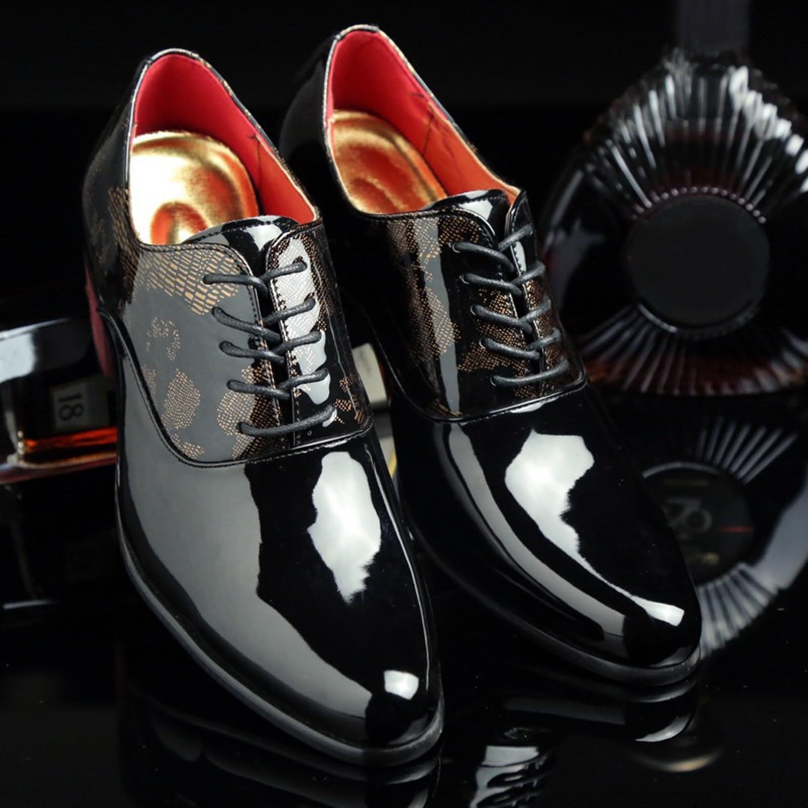Scarpe Uomo Pelle Derby Impermeabili Scarpe in Pelle Tacco Basso Elegante Scarpe Alla Moda Brillanti Lacci Commerciale Tinta Unita per Ufficio Costume
