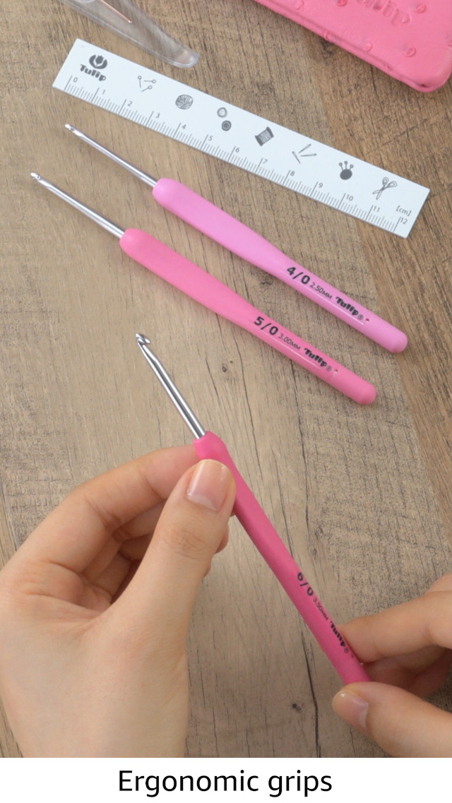 Amazon.com: Tulip Etimo Rose Crochet Hook Set