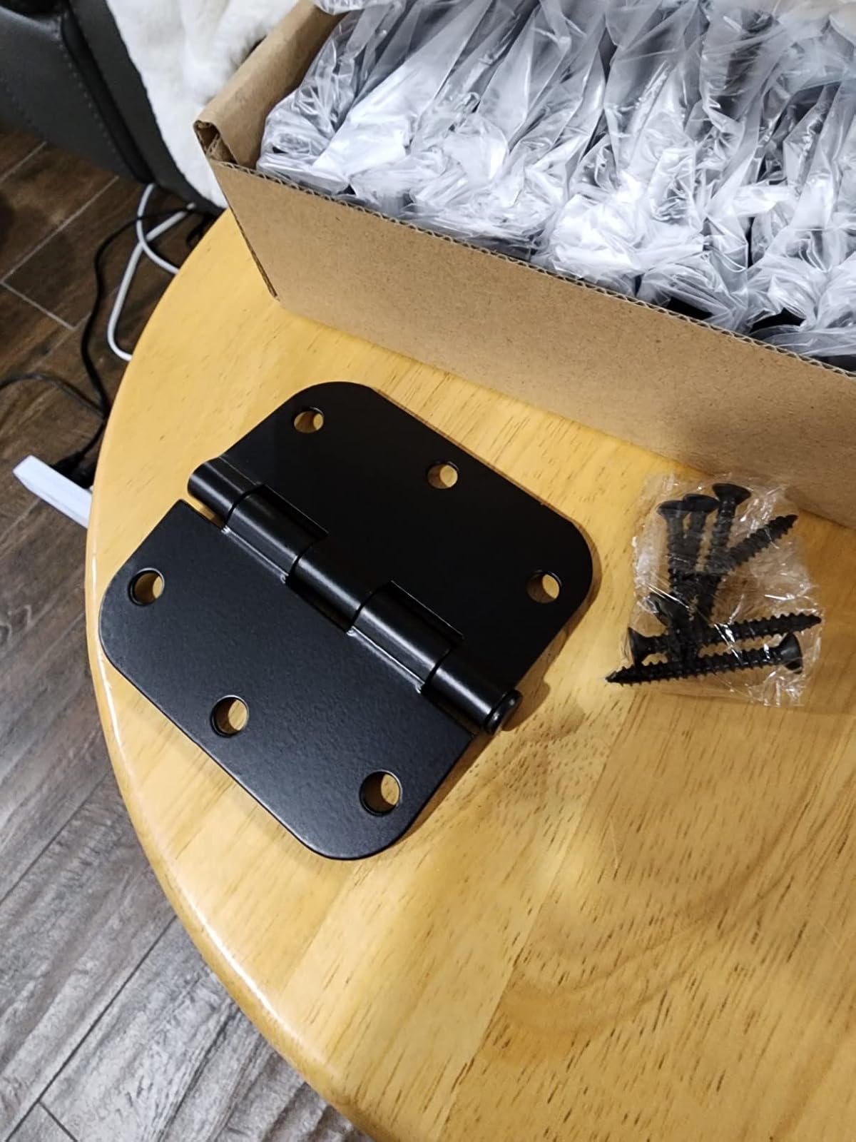 3.5" Door Hinges, 5/8" Radius photo review