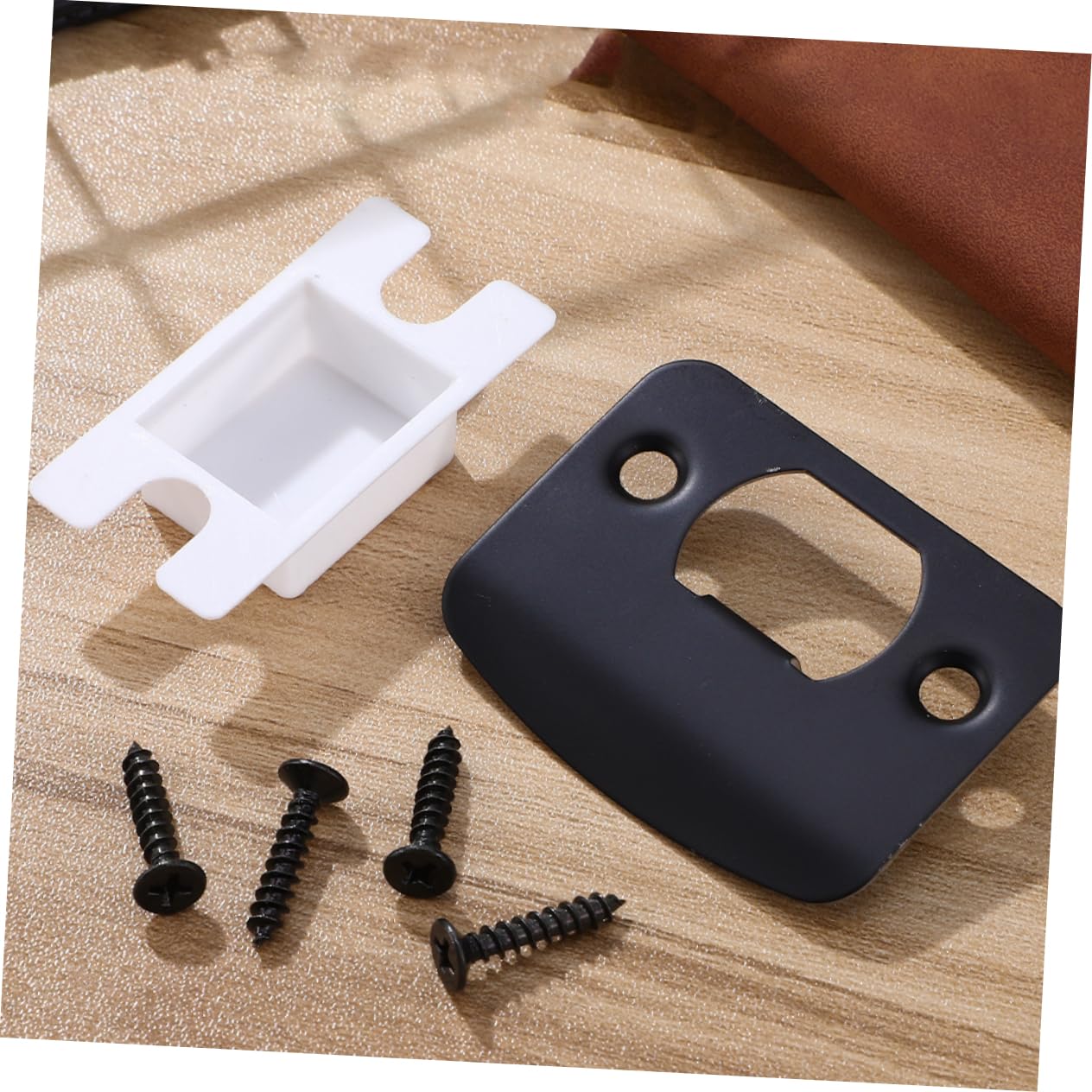 FUNOMOCYA 2pcs Deadbolt Strike Plates Metal Door Striker Plate for Door Lock Guide