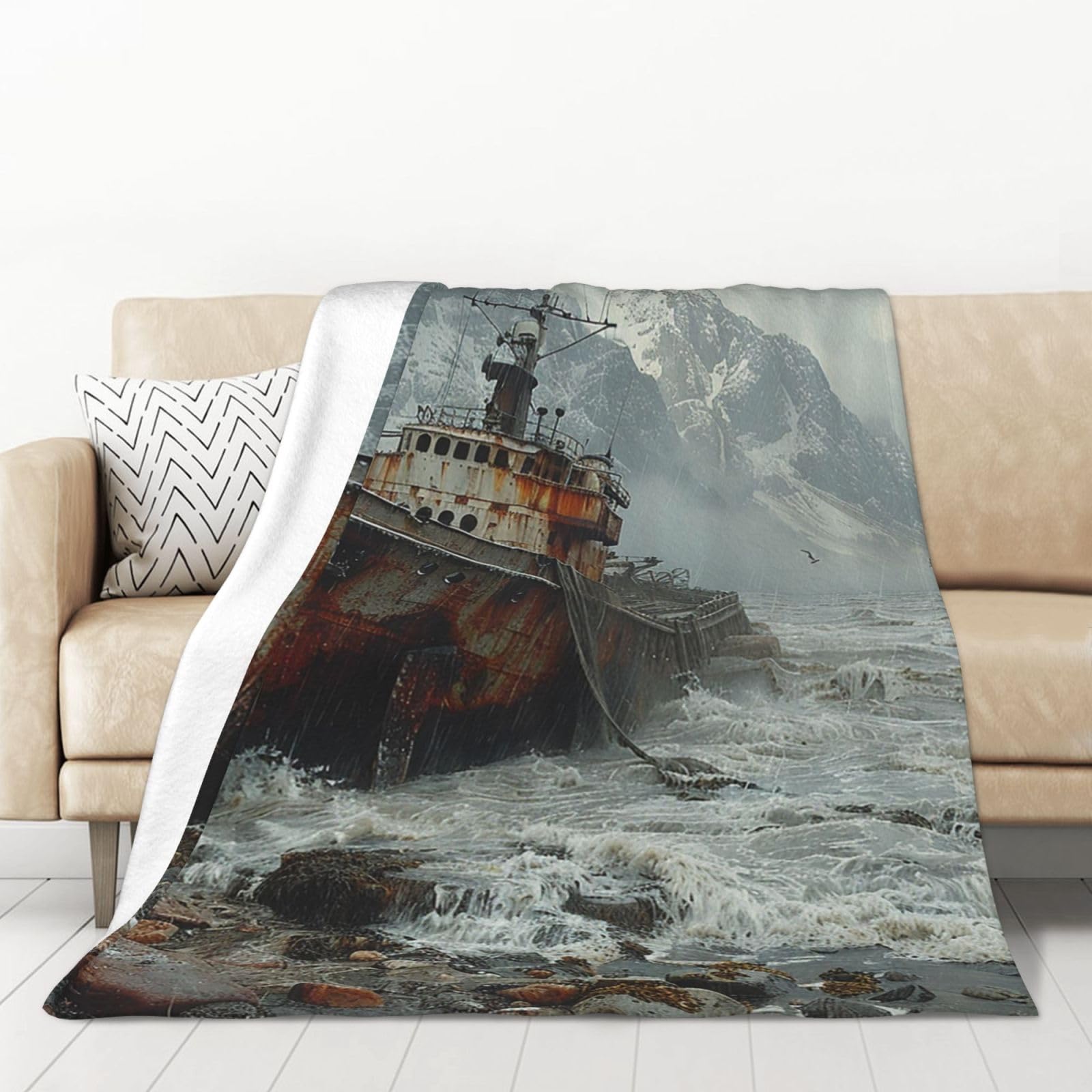 PAQOLSMCKR Throw Blanket Shipwreck Flannel Blankets for Sofa Reversible Plush Blanket Soft Cozy Throw Blankets for Couch Camping All Seasons