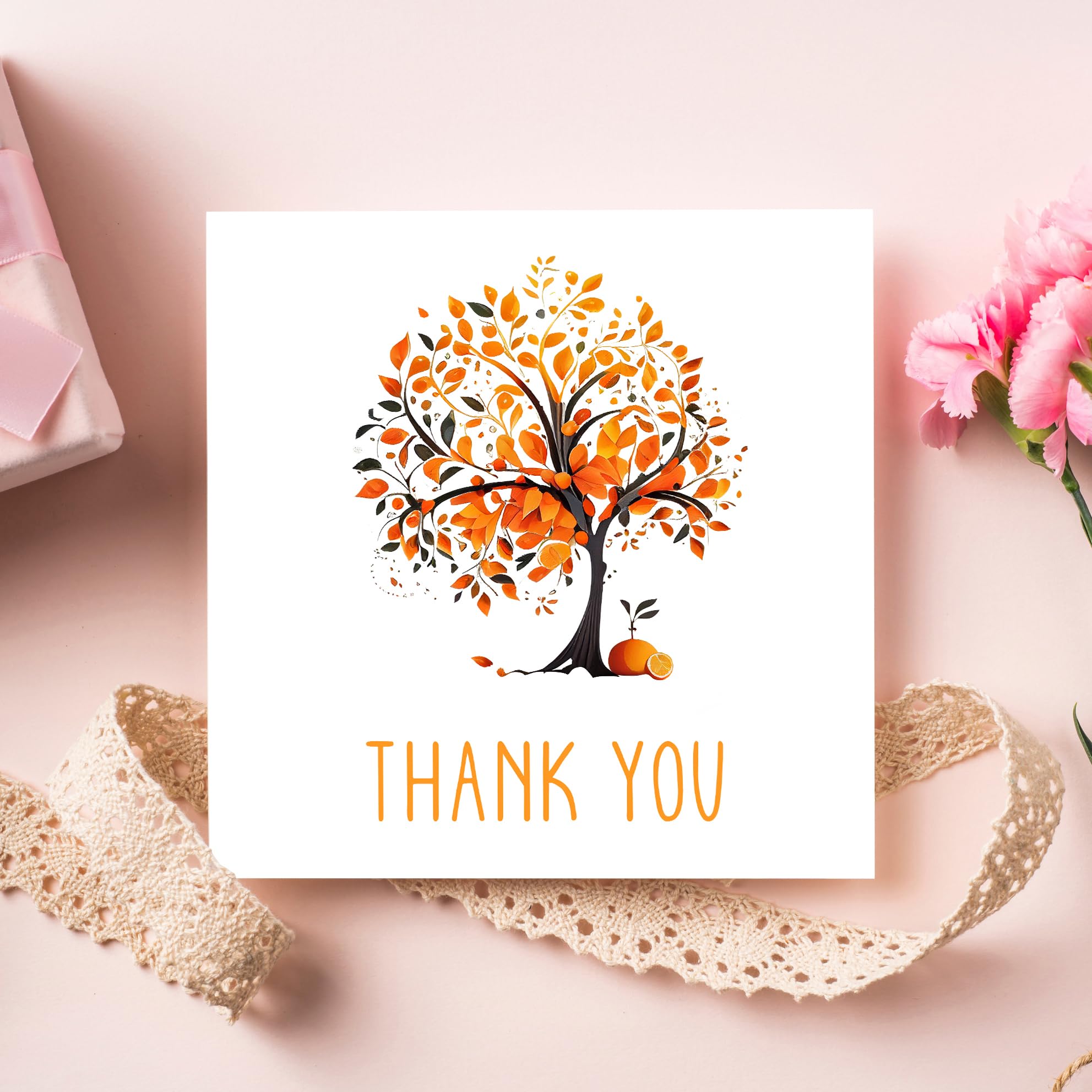 Cartes Rouges Avec Des Messages Sur L'arbre à Souhaits Traditionnel