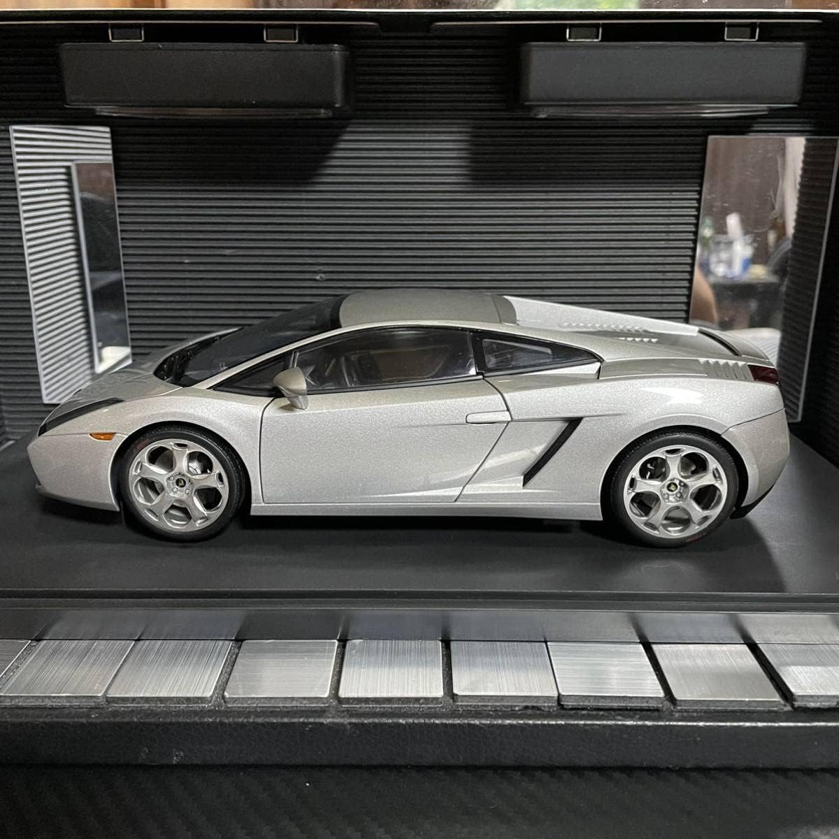 未展示品 オートアート1/18 ランボルギーニ ガヤルド LP550-2 未展示品