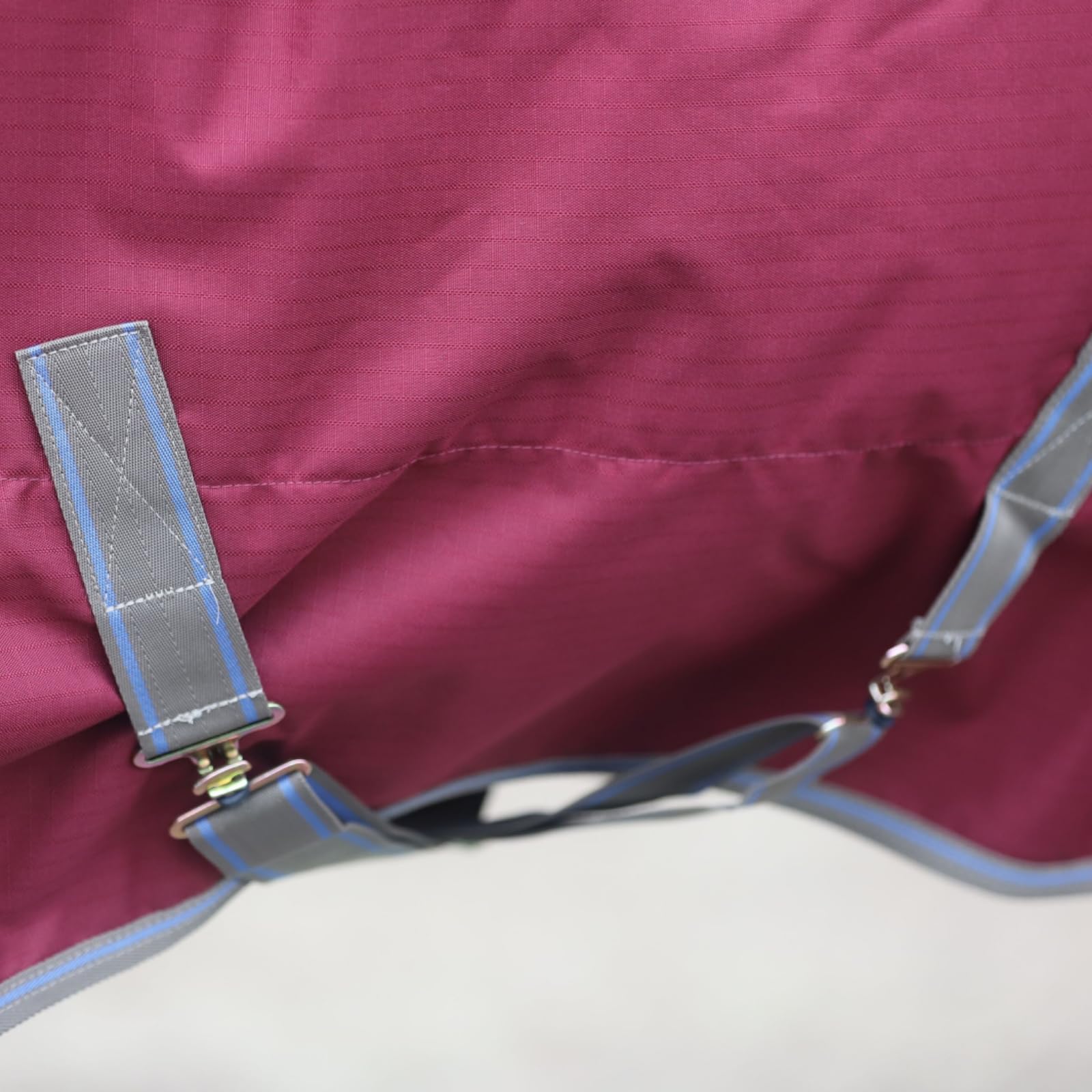 Marengos by Bucas - Weidedecke Freedom Turnout 600D – Regendecke & Übergangsdecke – wasserdichte Pferdedecke mit Innenfutter & Kreuzbegurtung – Weinrot/Dunkelblau – 155cm (ohne Füllung)