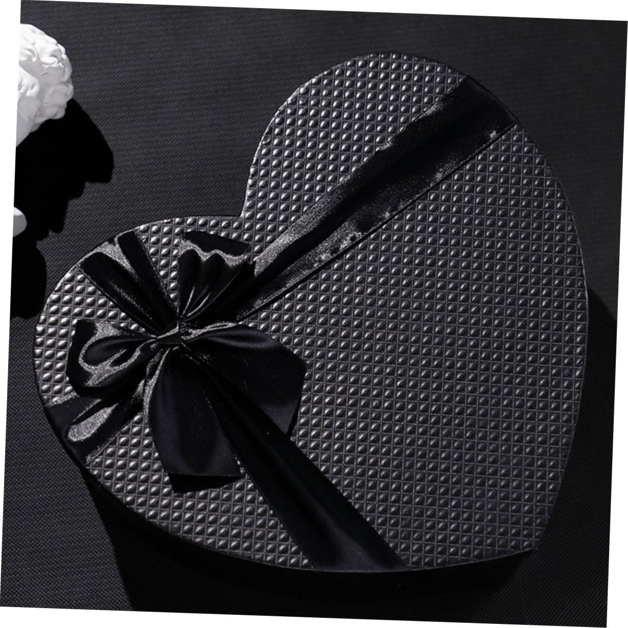 RUNROTOO Heart Shaped Packaging Boxes 2pcs Large Black Decorative Paper Boxes for Valentine's Day Flower Arrangements and Chocolate Presents