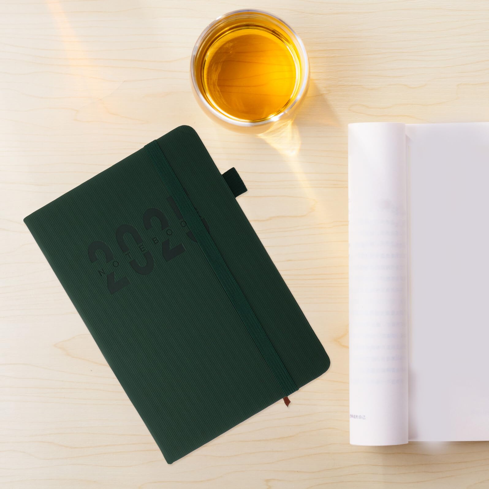 4 Pezzi Agenda Giornaliera 2025 con Copertina Rigida, Portapenne Integrato e Cinturino Elastico, Pianificatore Mensile e Settimanale per Studenti, Impiegati e Viaggiatori, Diario e