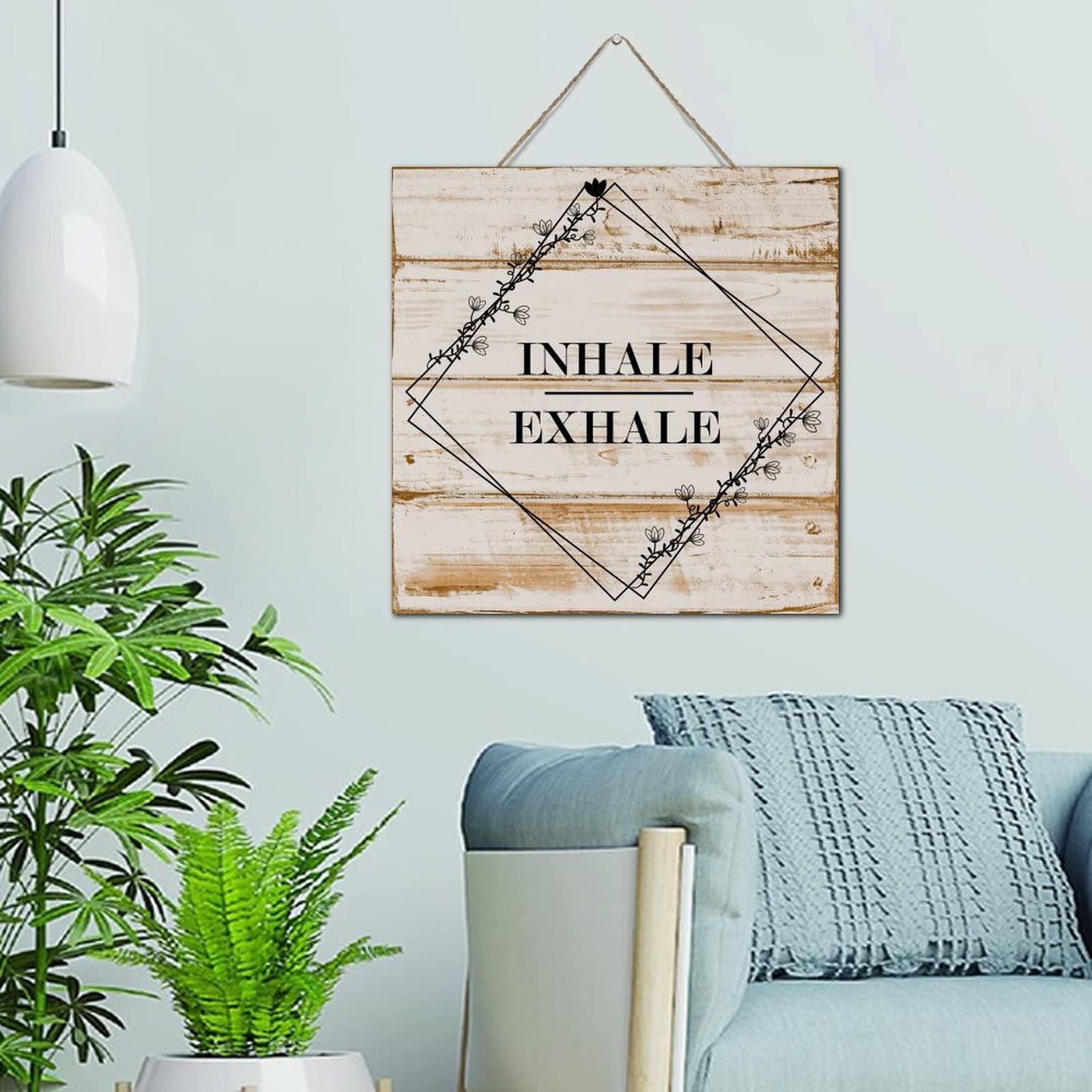 Inhale Exhale décoration bois de ferme pour un intérieur serein